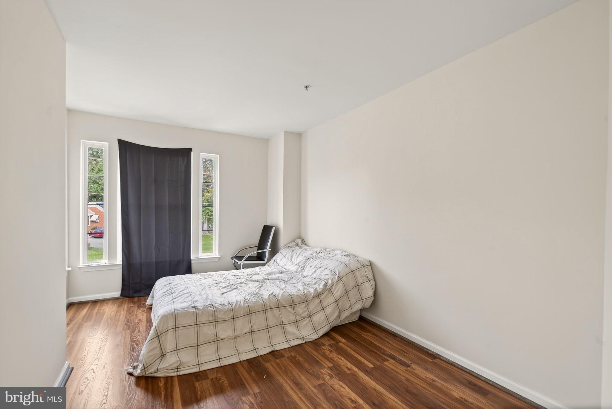 WOODSIDE ESTATES PLAT 1> - Residential