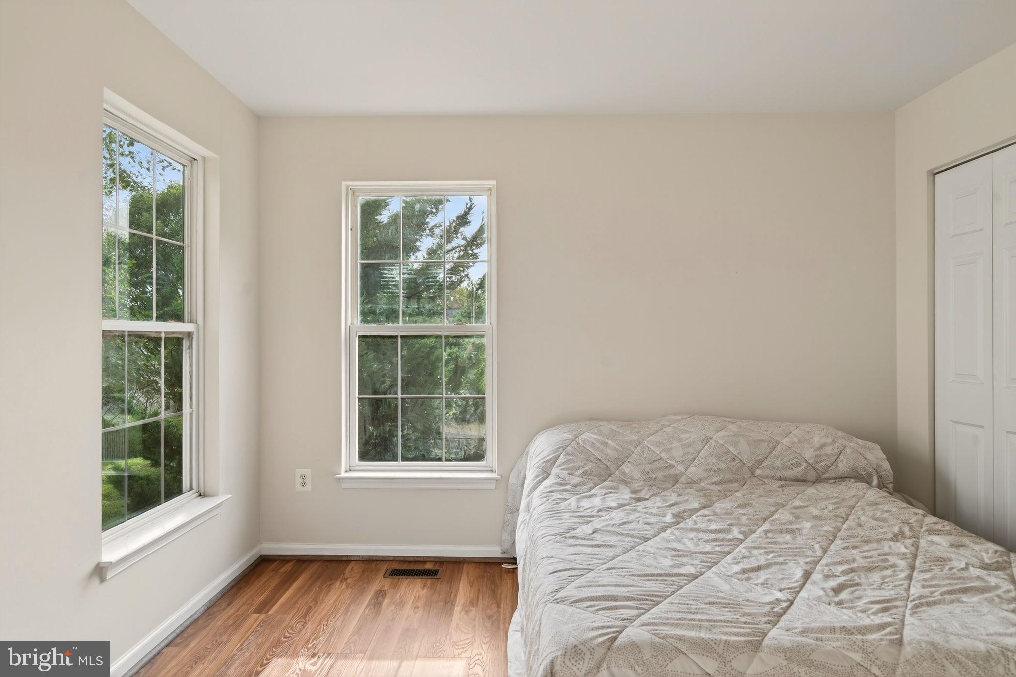 WOODSIDE ESTATES PLAT 1> - Residential