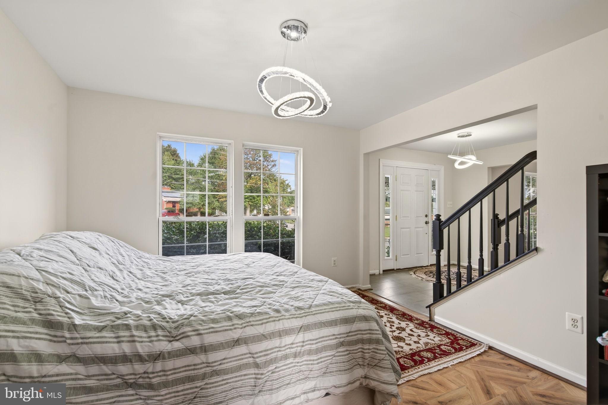 WOODSIDE ESTATES PLAT 1> - Residential