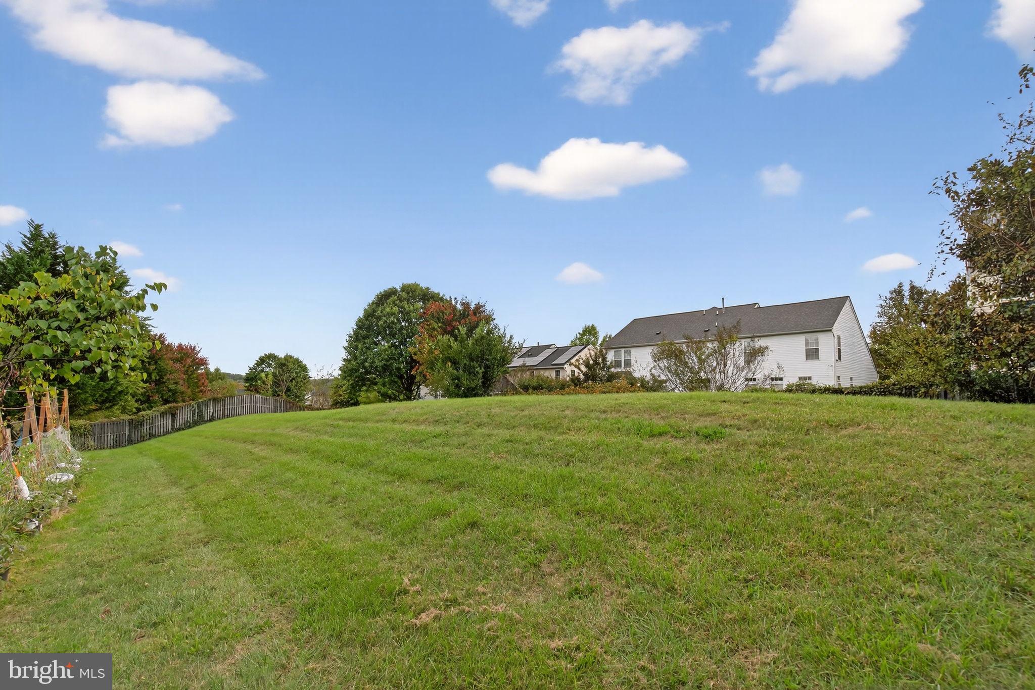 WOODSIDE ESTATES PLAT 1> - Residential