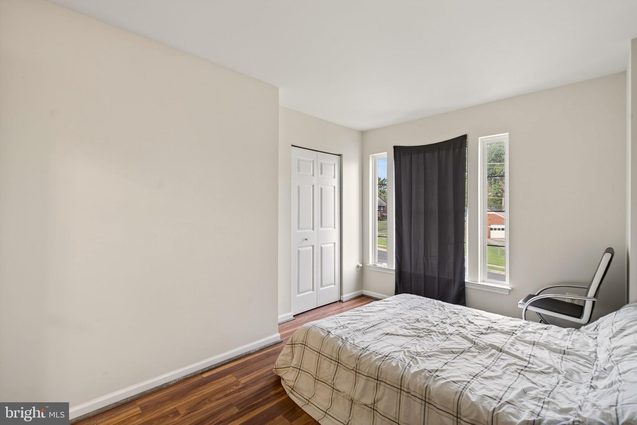 WOODSIDE ESTATES PLAT 1> - Residential