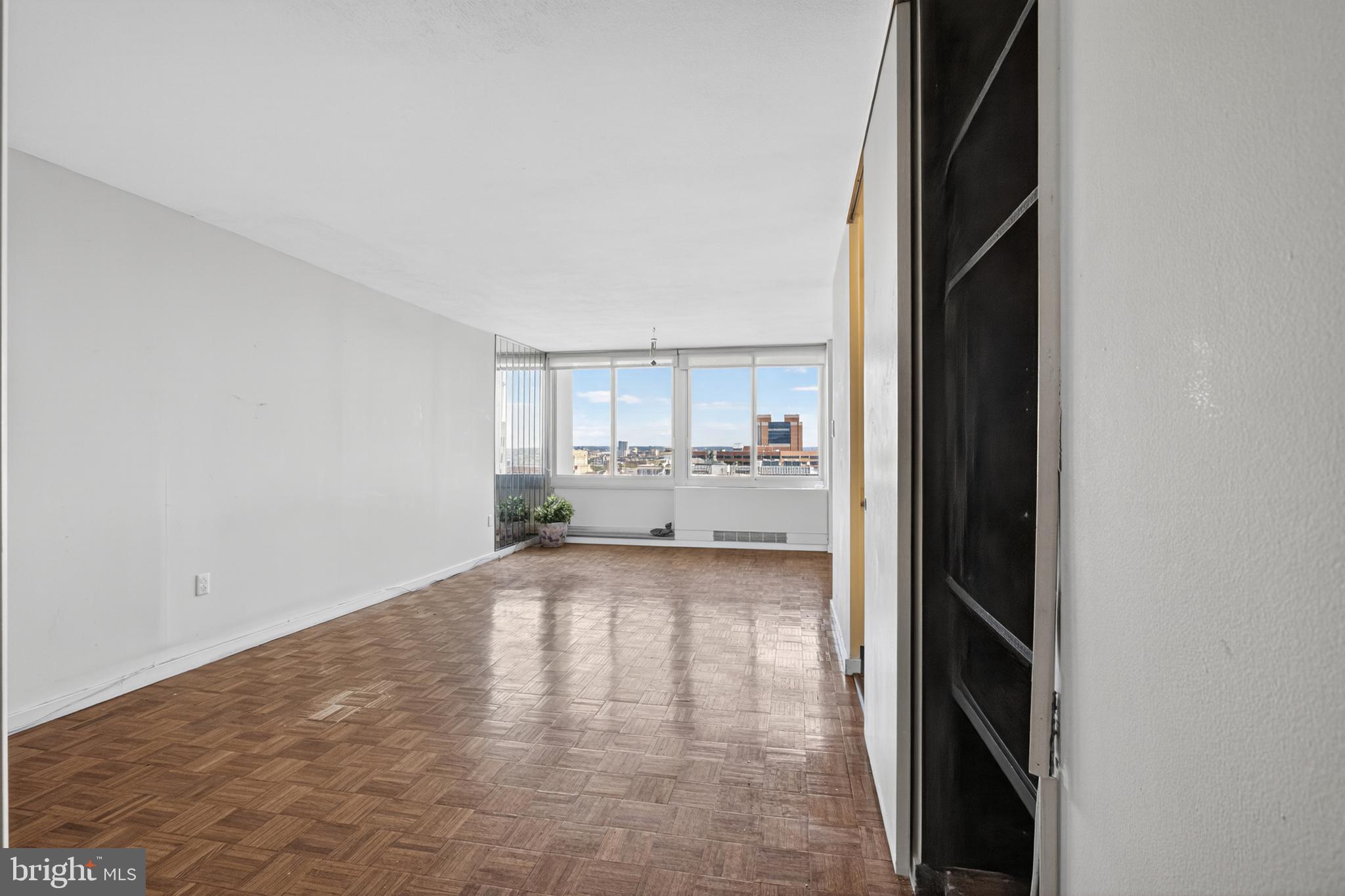 604 S WASHINGTON SQUARE 36 2506