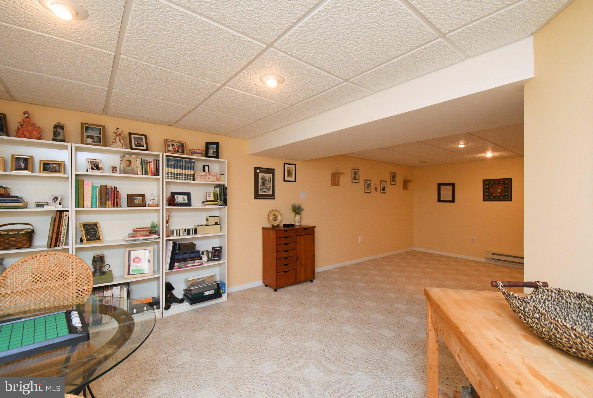 WETHERSFIELD - Residential