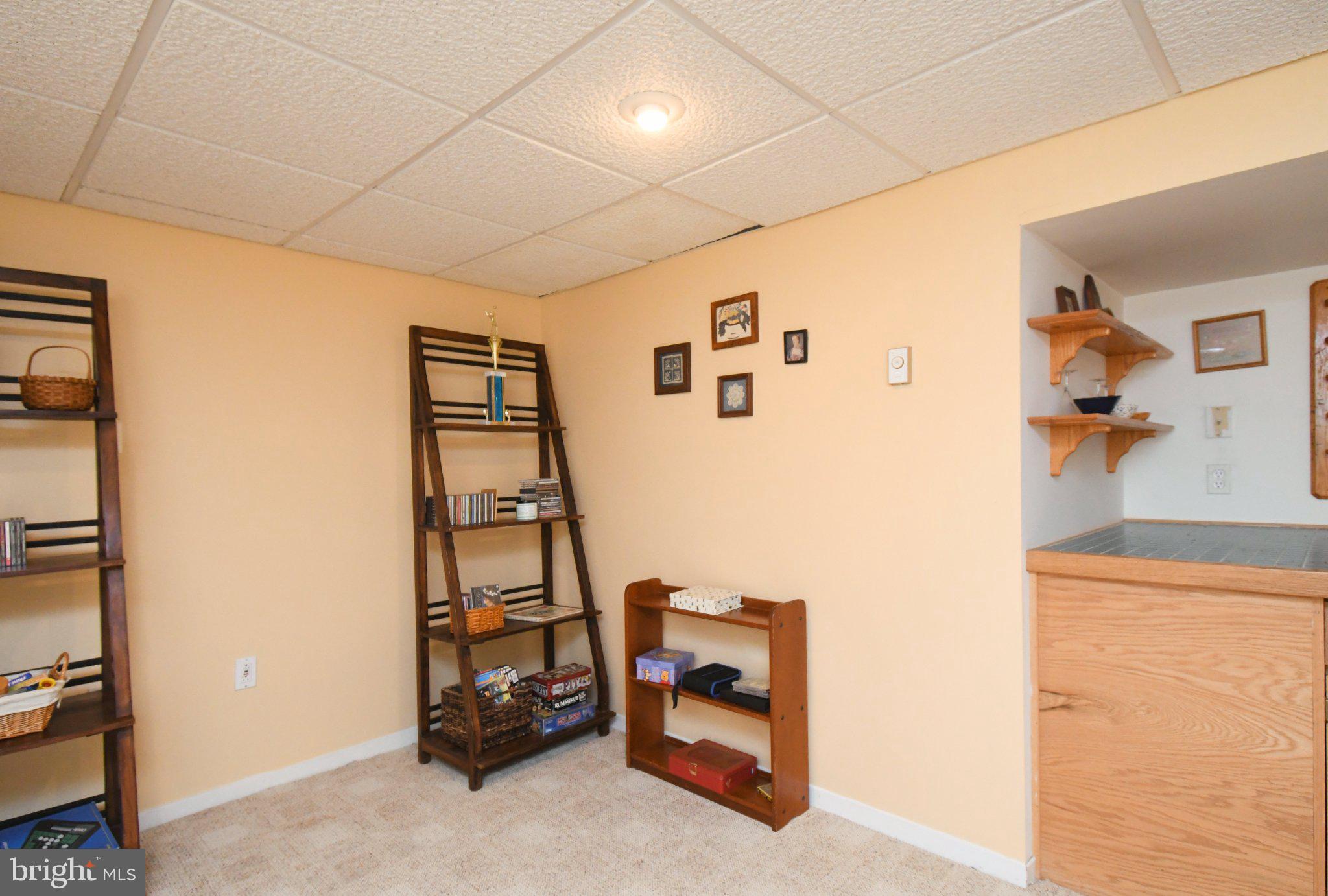 WETHERSFIELD - Residential