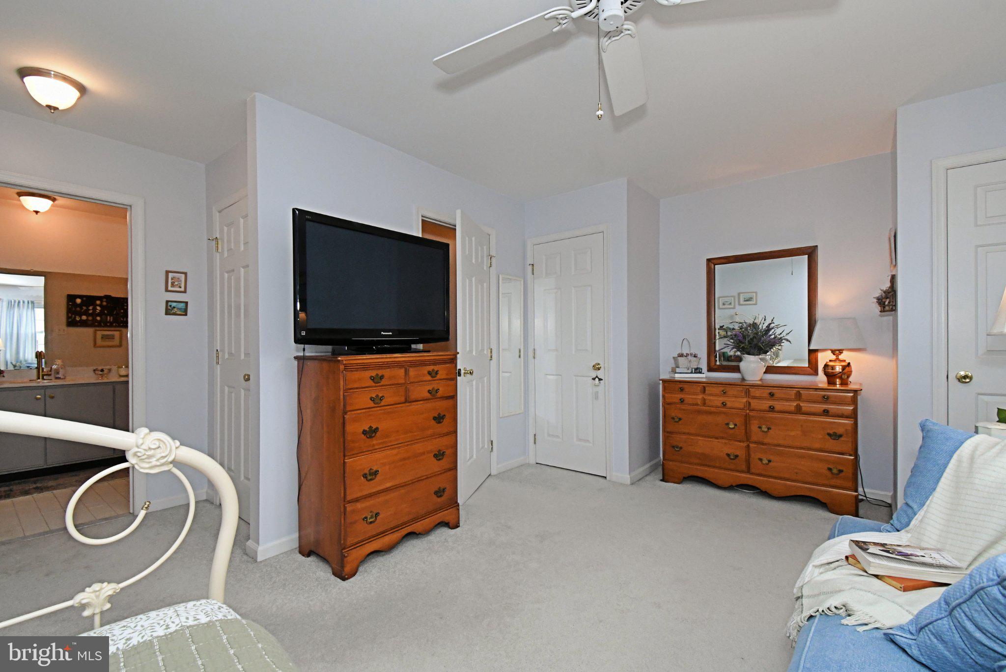 WETHERSFIELD - Residential