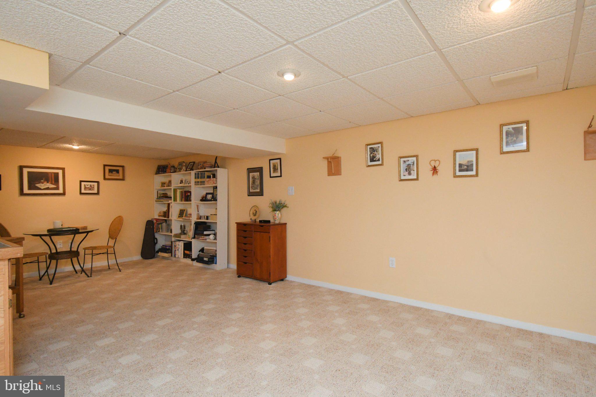 WETHERSFIELD - Residential