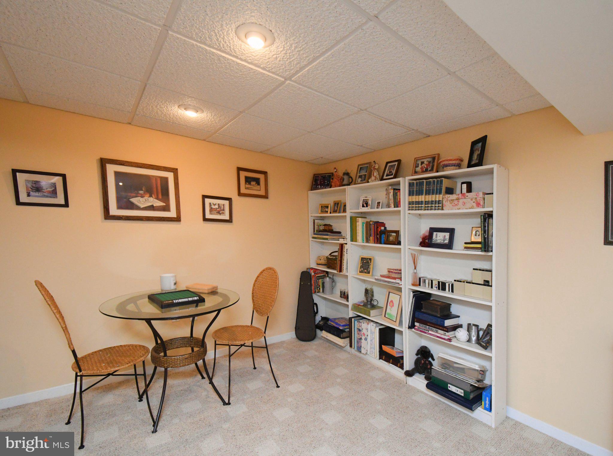 WETHERSFIELD - Residential