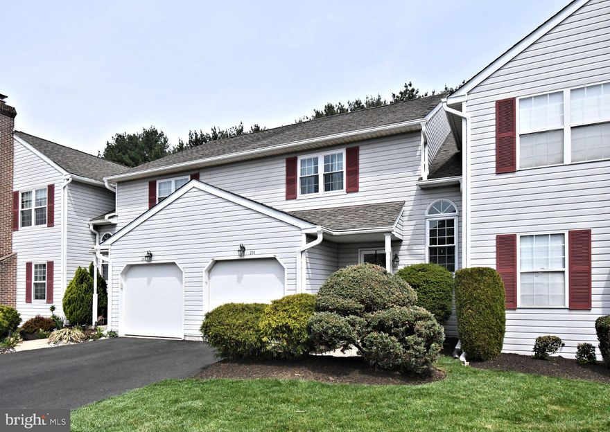 Can't beat the location of this adorable Wethersfield townhome ! Steps to Spring Valley Park with all of its amenities...walking trail, restrooms, pavilion, tot lot, basketball & tennis courts, baseball/soccer fields and the great outdoors! Once inside, you'll immediately feel at home with the calming, cool colors & lovely hardwood floors. The eat in kitchen has a great, custom table that allows extra room for food prep or can be used as a homework area while getting dinner ready. Cozy living room is well lit and well situated for furniture placement and flows nicely into the dining room with newer slider out to the large deck. Great outside space with plenty of room for table, umbrella, kids toys etc. Laundry and powder room finish off this level. Upstairs you'll find the large main bedroom with 4 closets & a full private bath---a serene retreat from the crazy world. 2 other nicely sized bedrooms share the hall bath that features a tub/shower combo and a hall linen closet.
Still wanting more space? Head down to the lovely finished basement--a great space for your Eagles man cave, exercise room, additional family room, game room...whatever you need it is great space. There is also a nice storage/mechanicals closet that should help you with your storage needs. The HOME has been very well maintained and is in move in condition! Super convenient location close to Rts 309, 463,202, PA Turnpike, several Septa train stations, Wegmans, Trader Joe's, Target and all the great Doylestown restaurants too!
5*****
