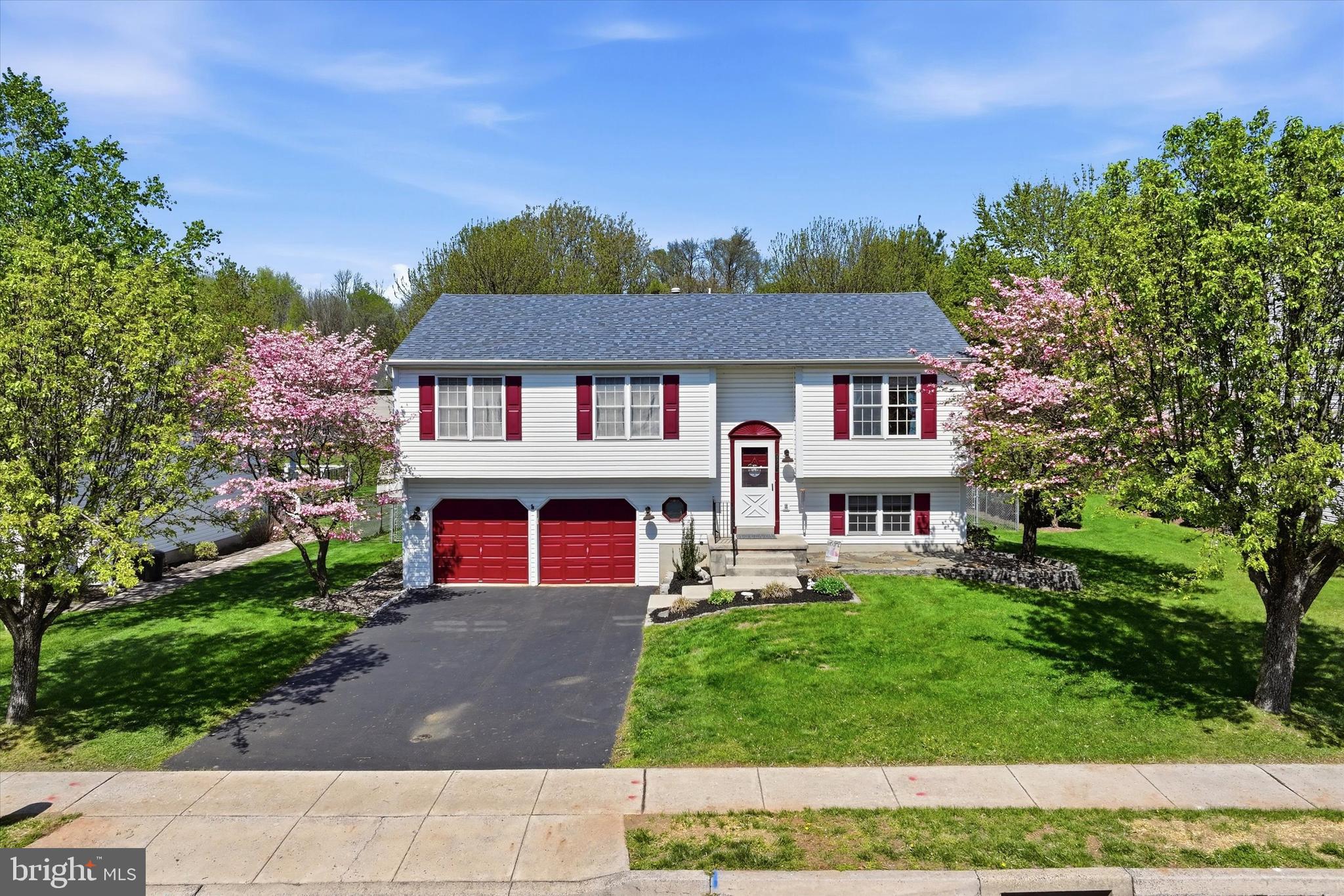 4451 GREEN TREE ROAD