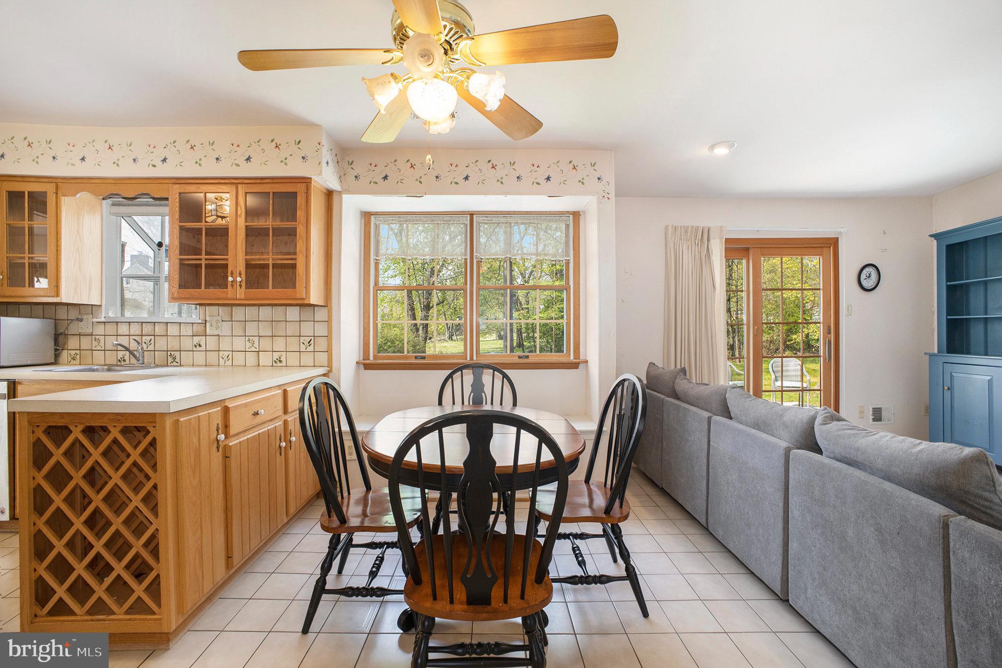 OAKLAND FARMS - Residential