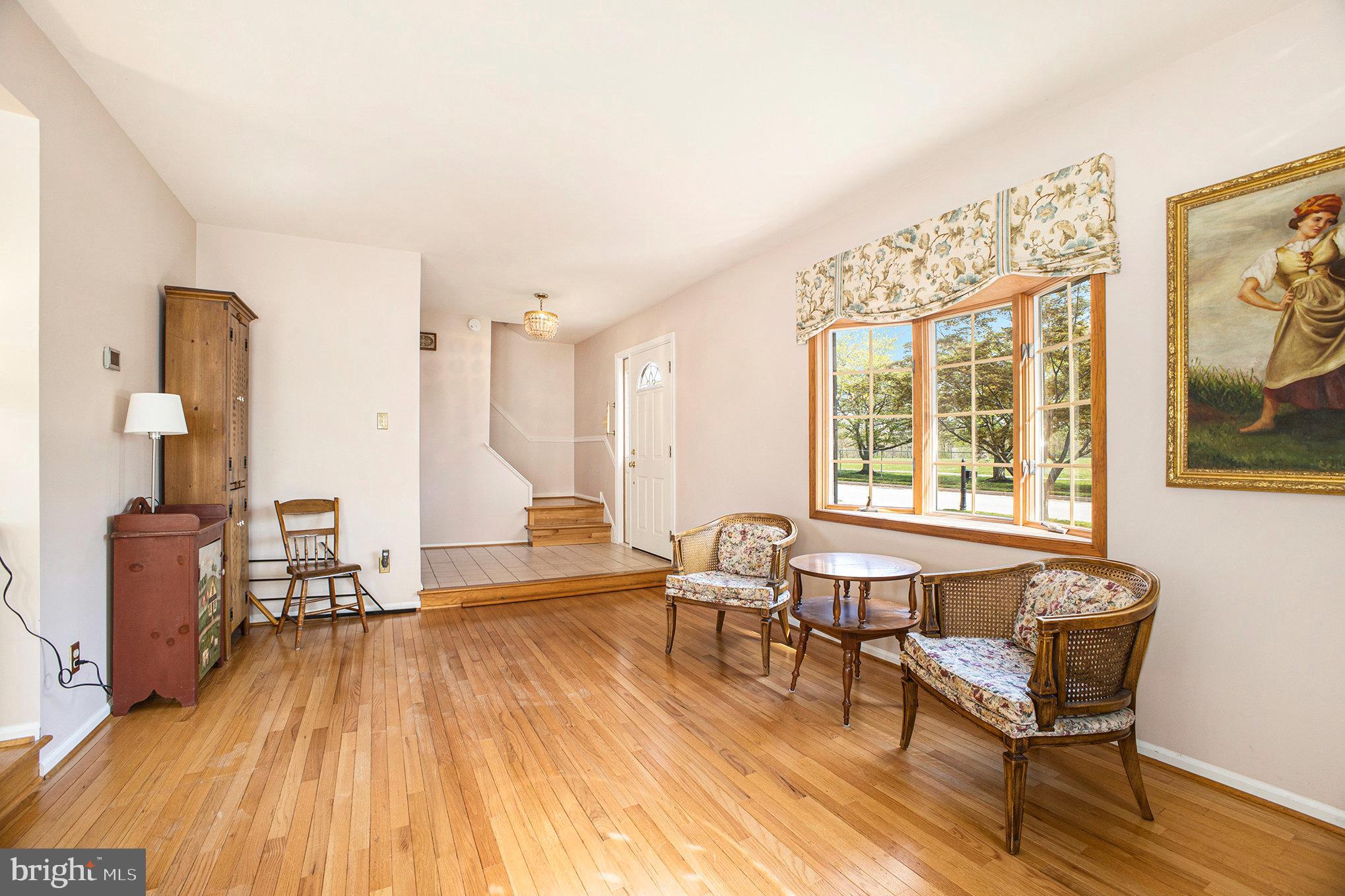 OAKLAND FARMS - Residential