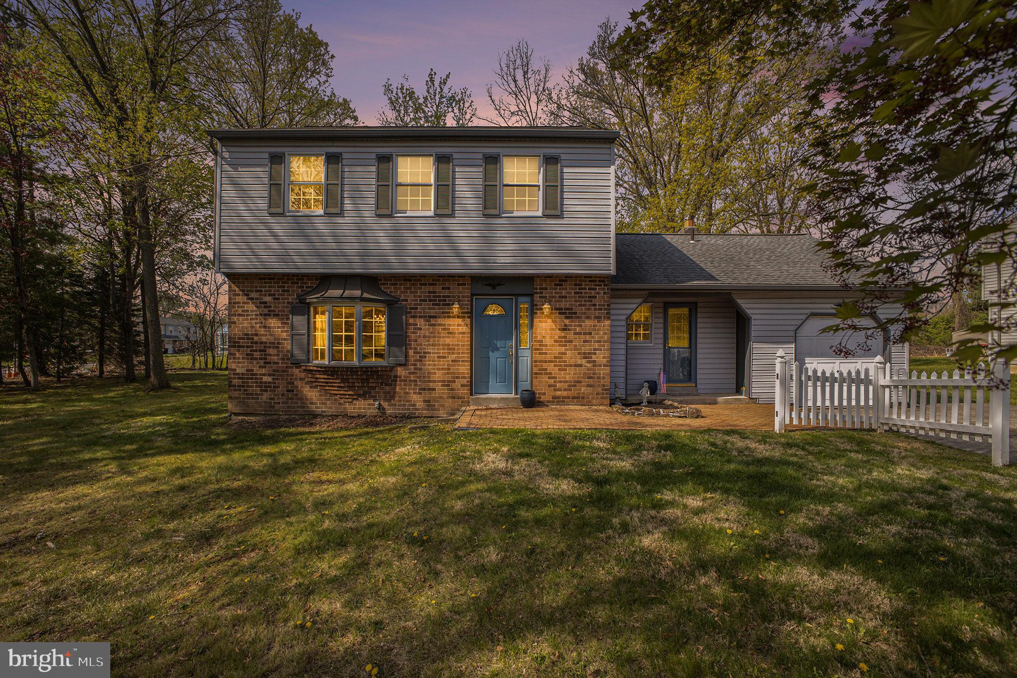 OAKLAND FARMS - Residential