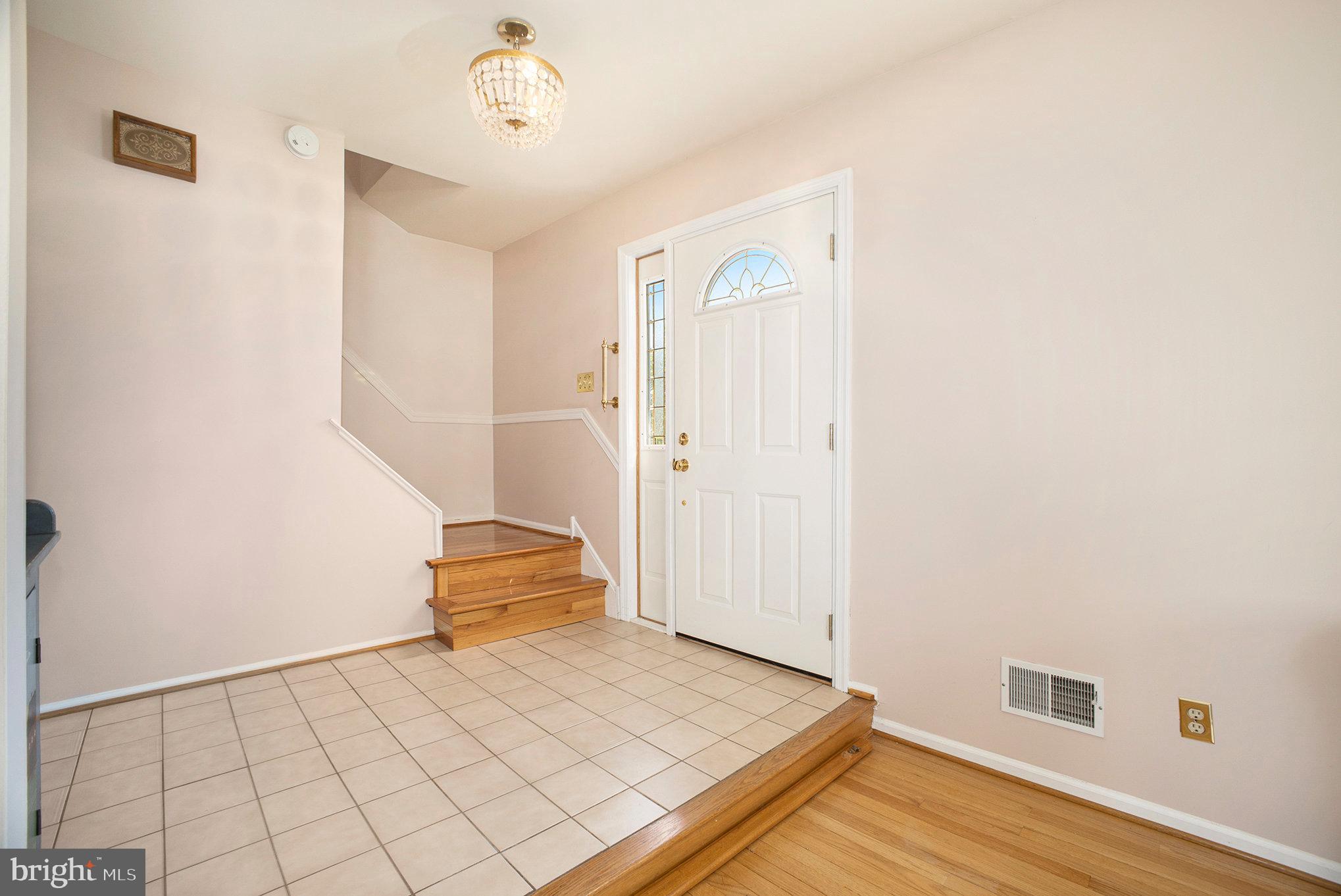 OAKLAND FARMS - Residential