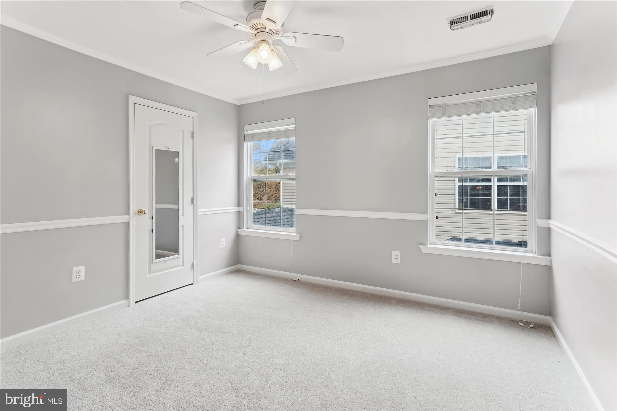 SPRING RIDGE - Residential