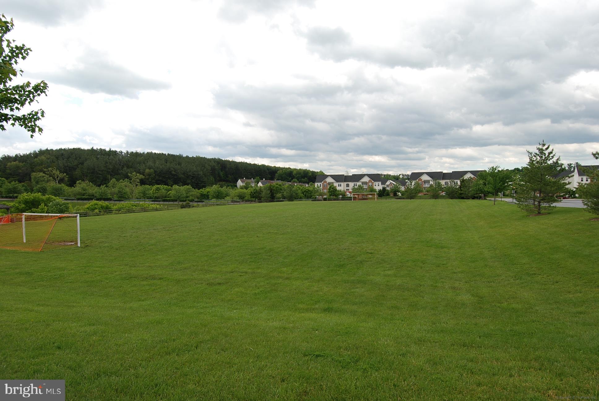 SPRING RIDGE - Residential