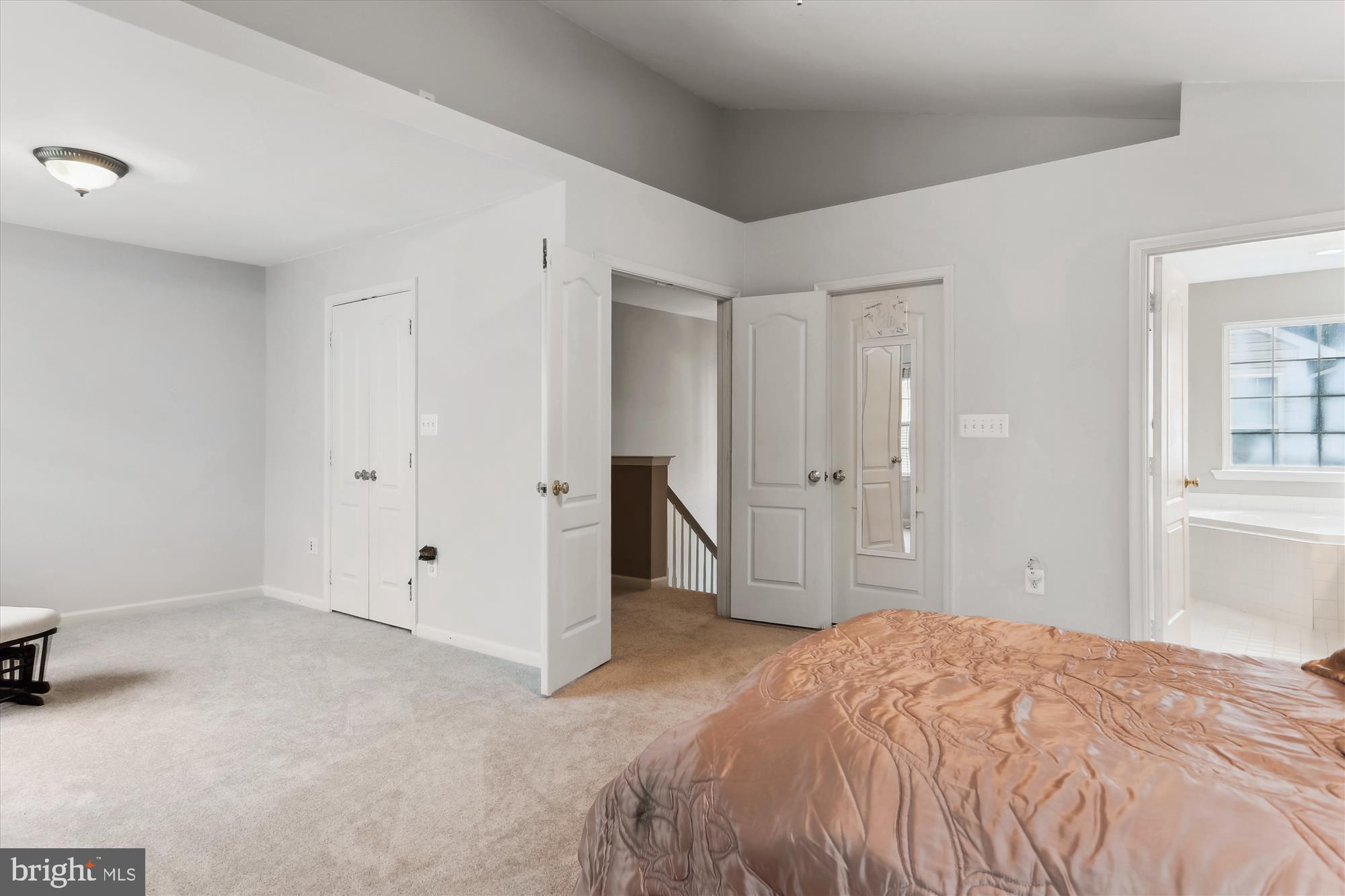 SPRING RIDGE - Residential