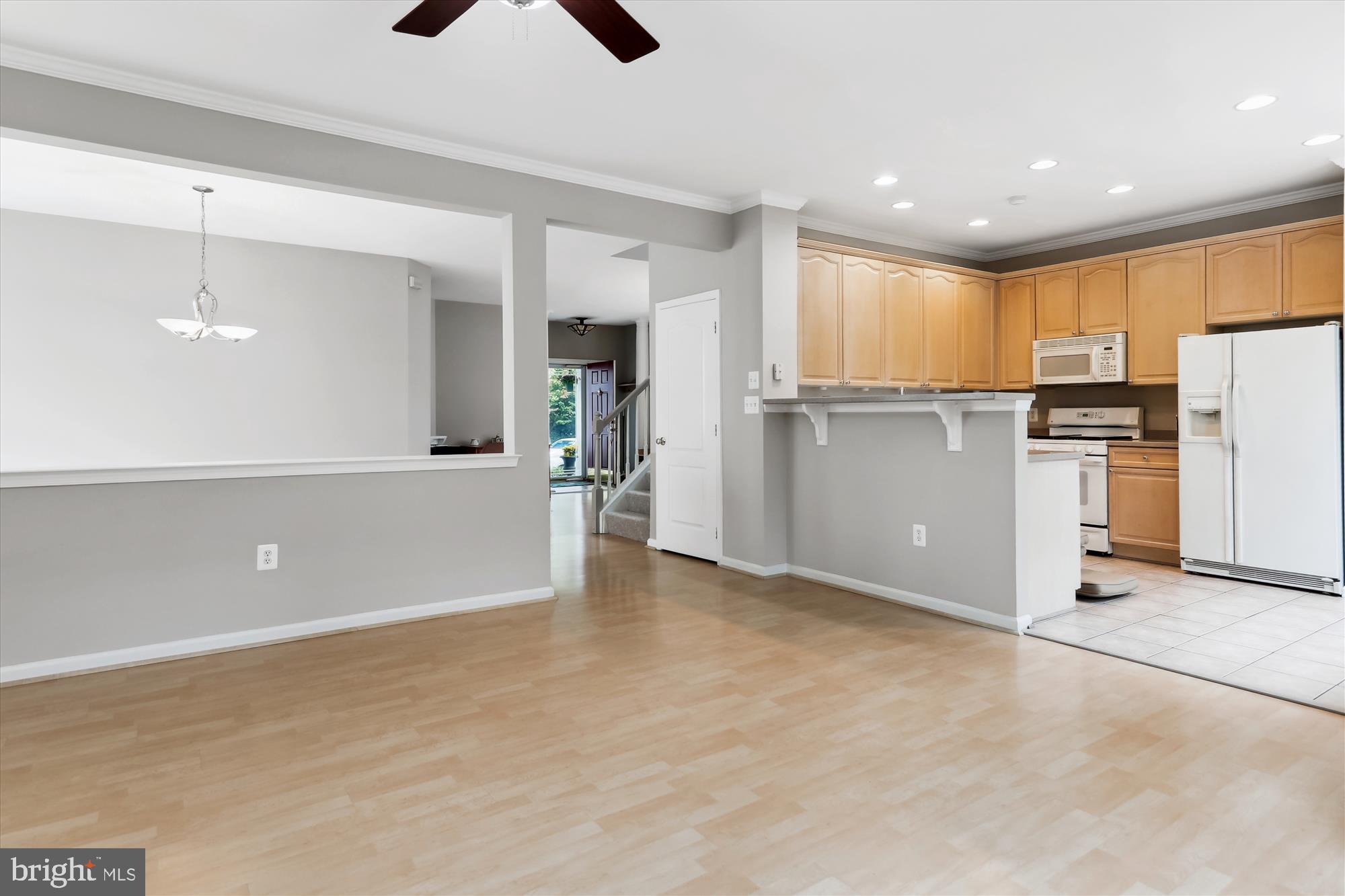 SPRING RIDGE - Residential