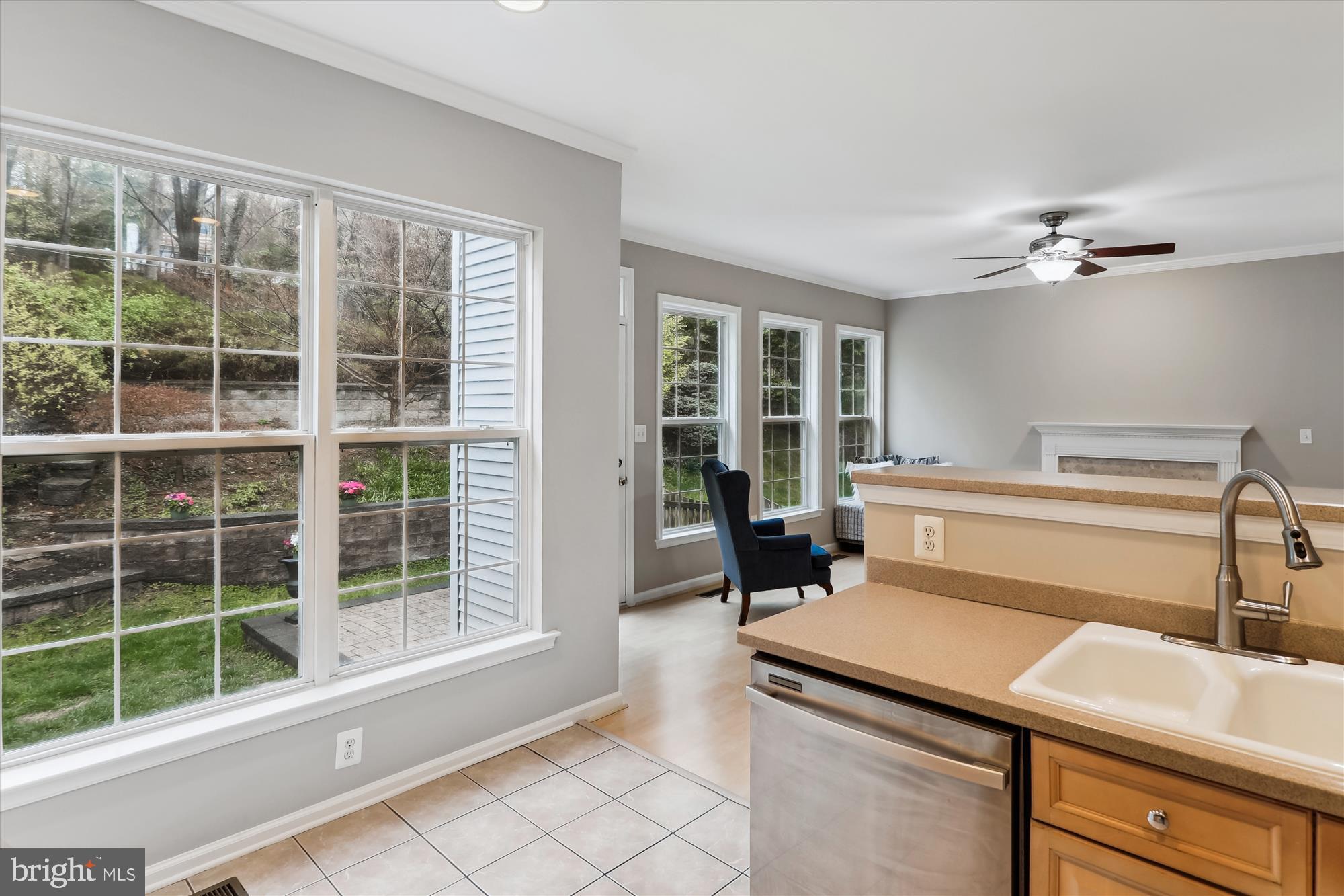 SPRING RIDGE - Residential