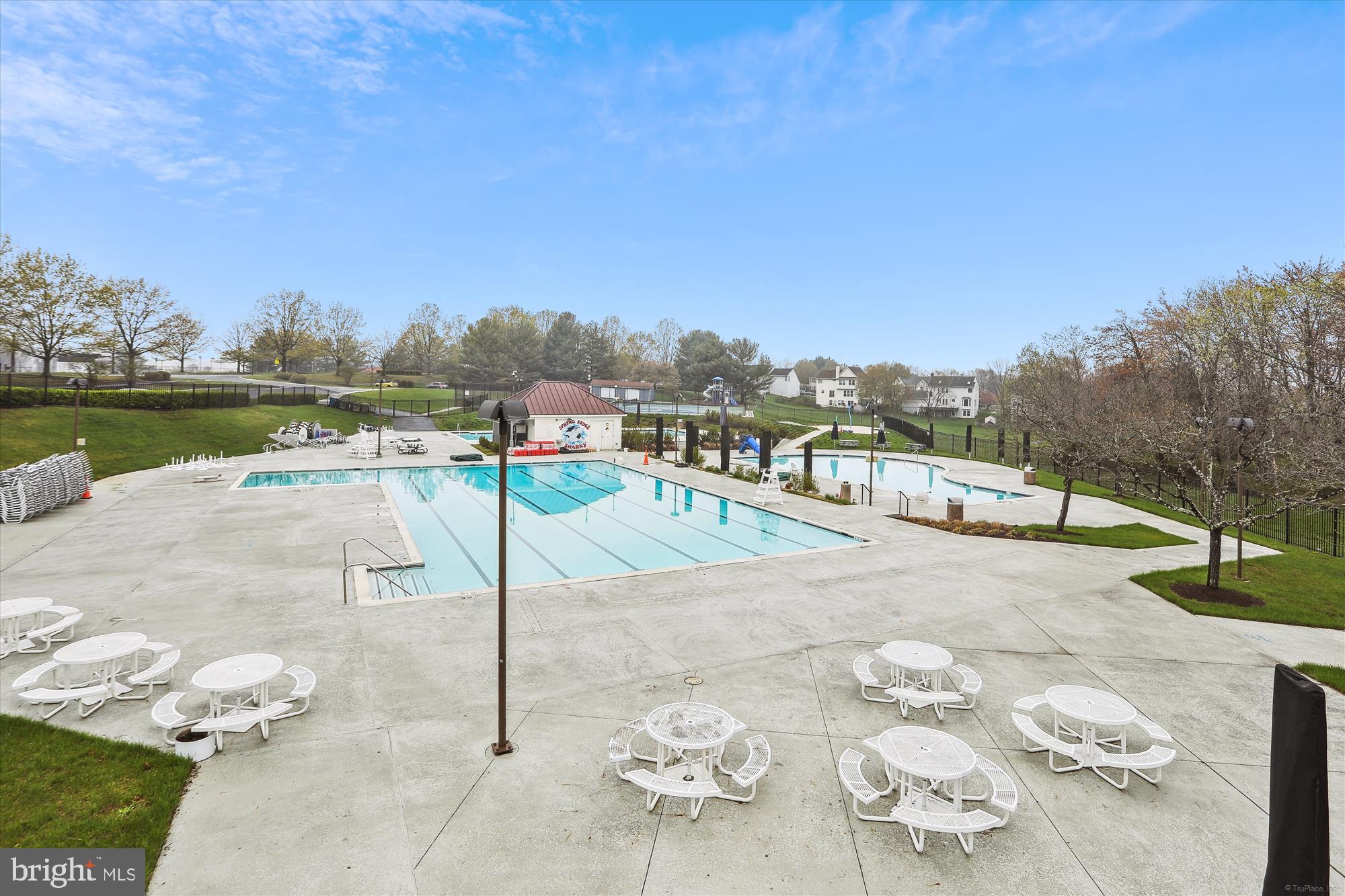 SPRING RIDGE - Residential