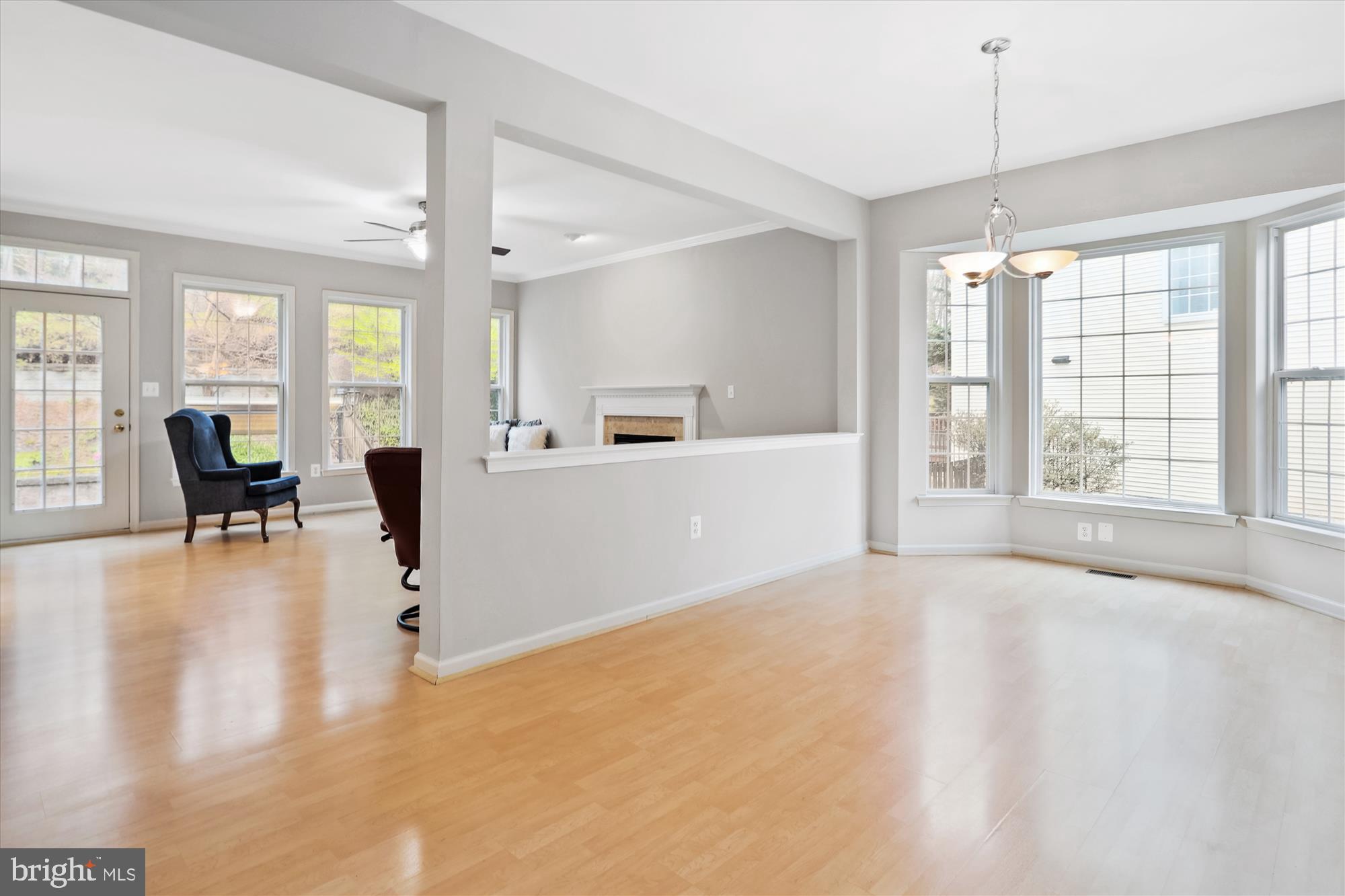 SPRING RIDGE - Residential