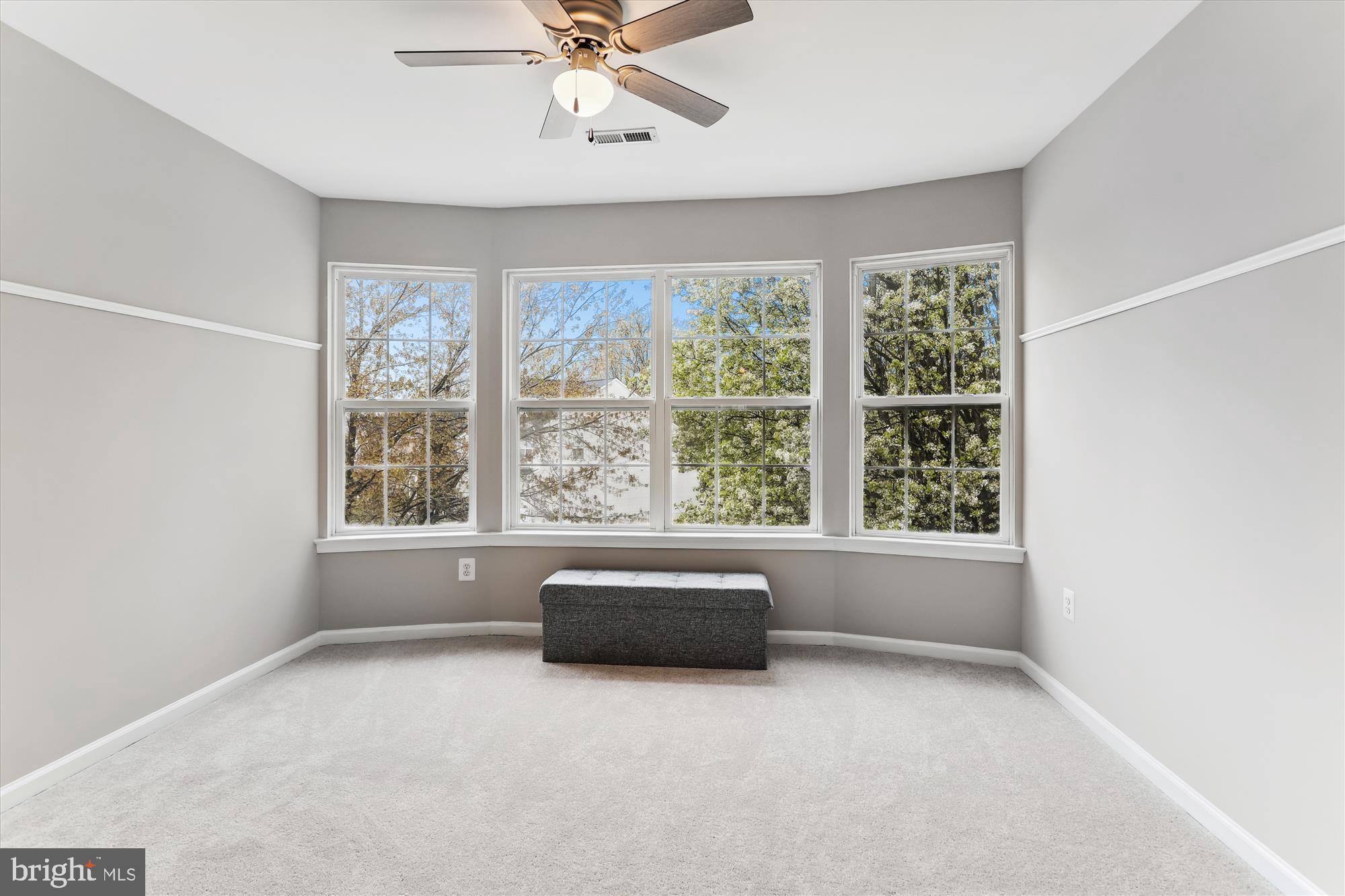 SPRING RIDGE - Residential