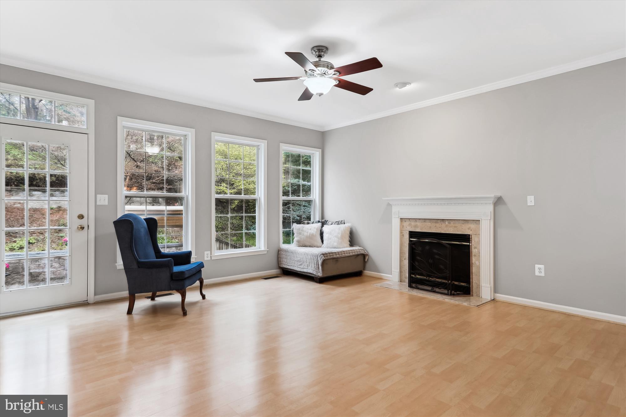 SPRING RIDGE - Residential