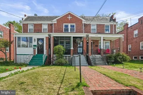 MLS: DCDC2195604