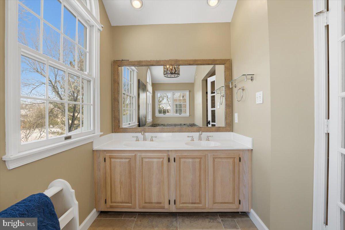 BIG PINES VILLAGE - Residential