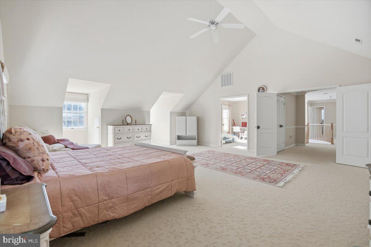 BIG PINES VILLAGE - Residential