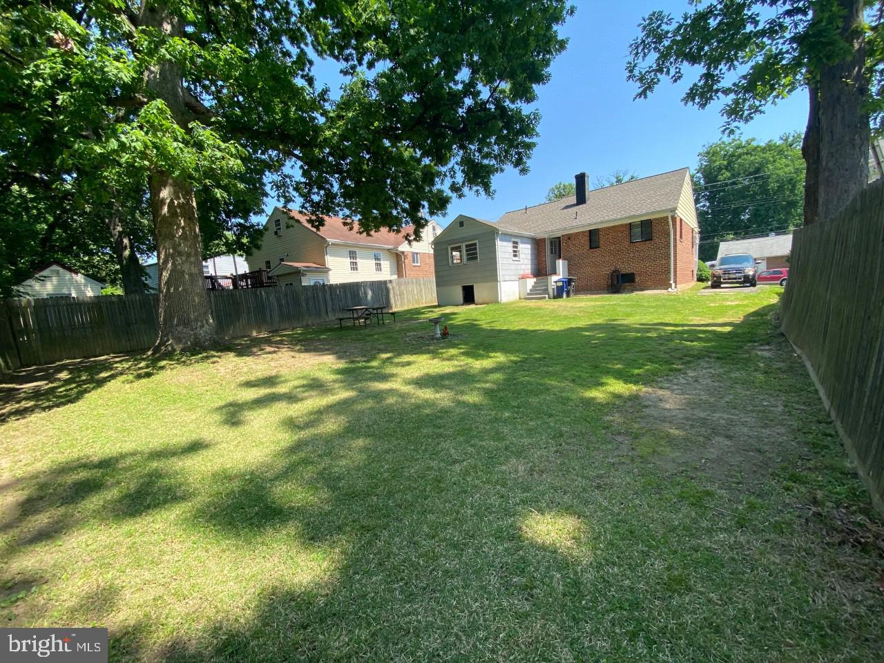 LANGLEY PARK - Residential