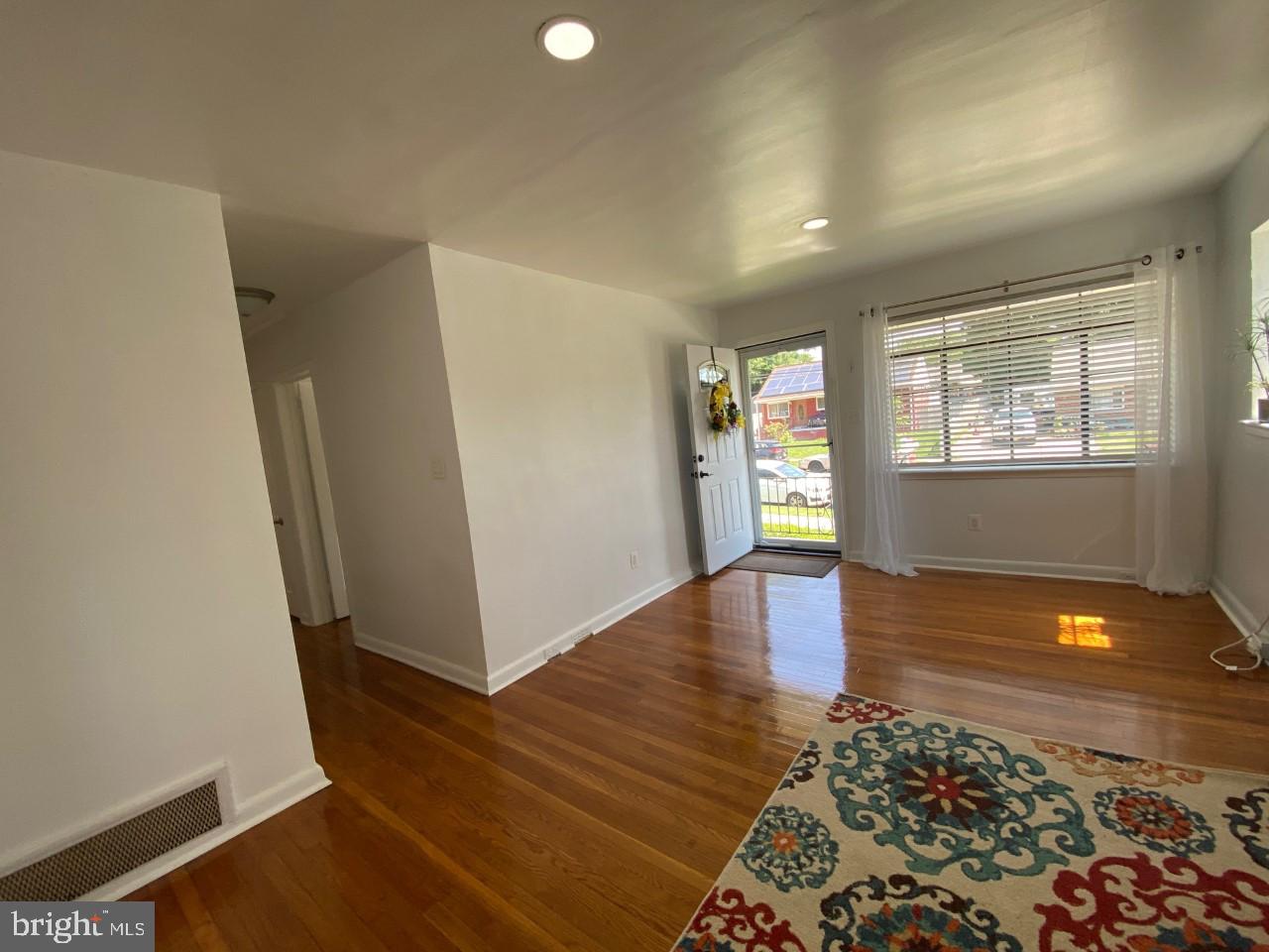 LANGLEY PARK - Residential