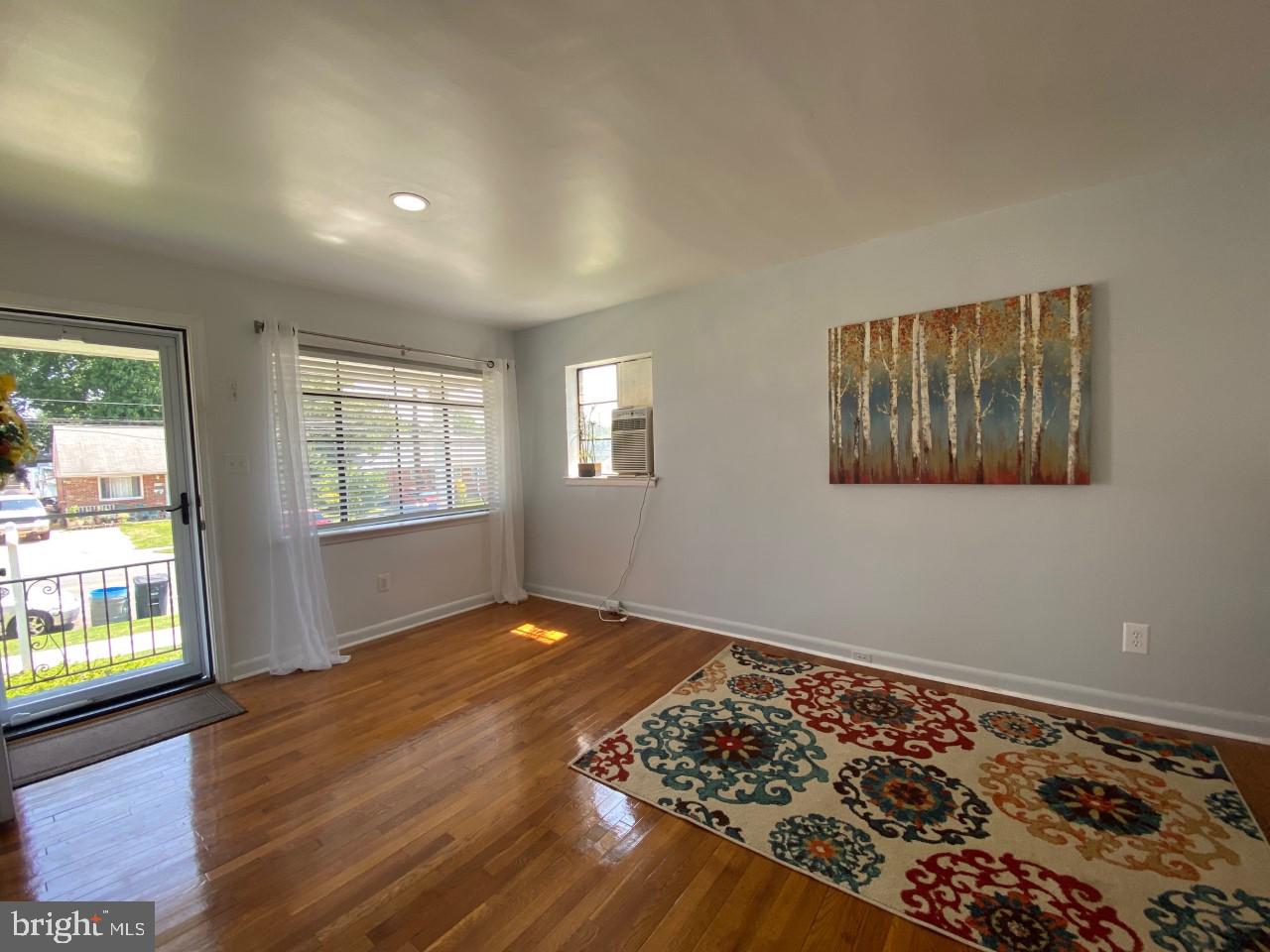 LANGLEY PARK - Residential