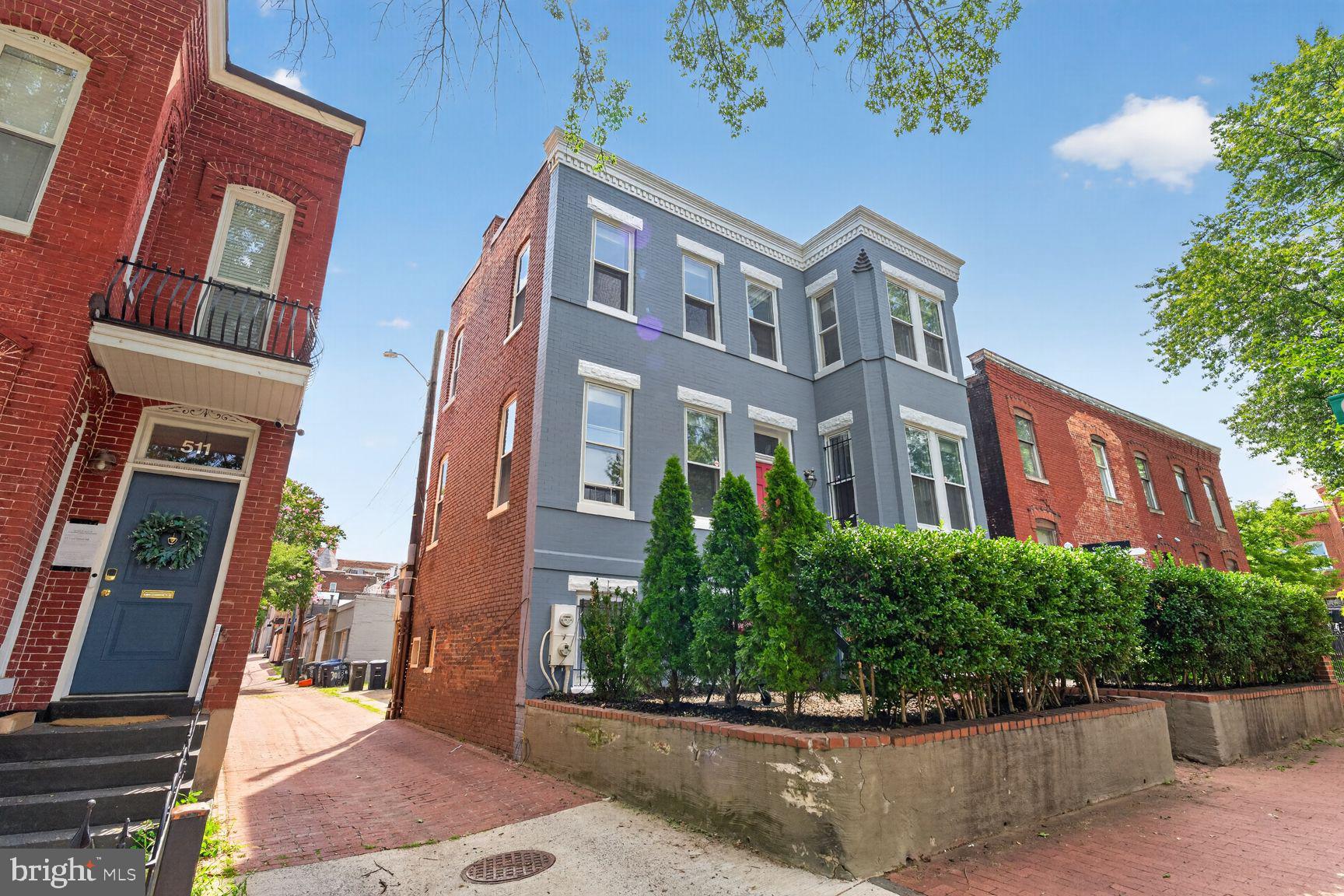 509 3RD STREET NE