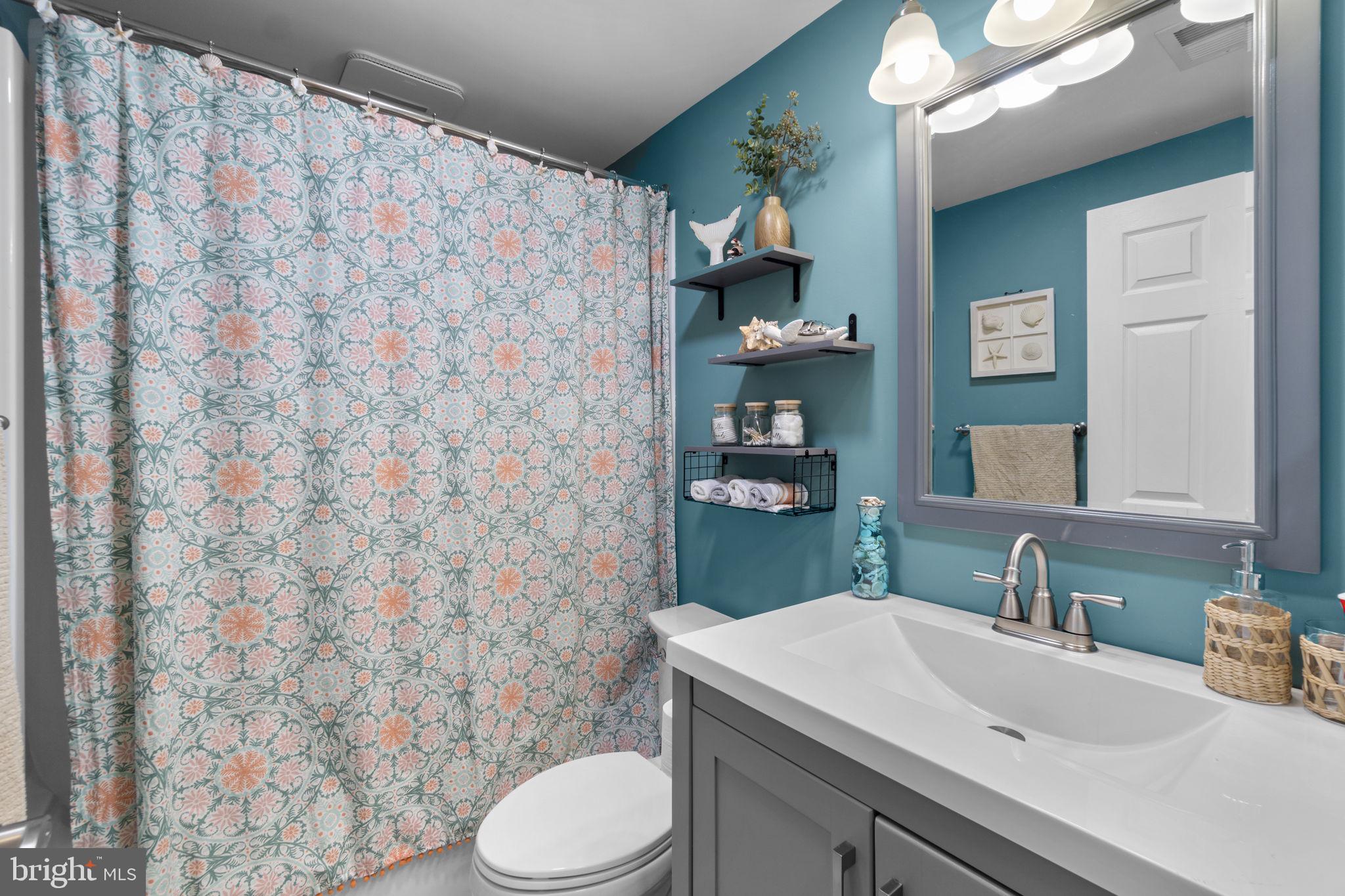 COLUMBIA TOWN CENTER - Residential