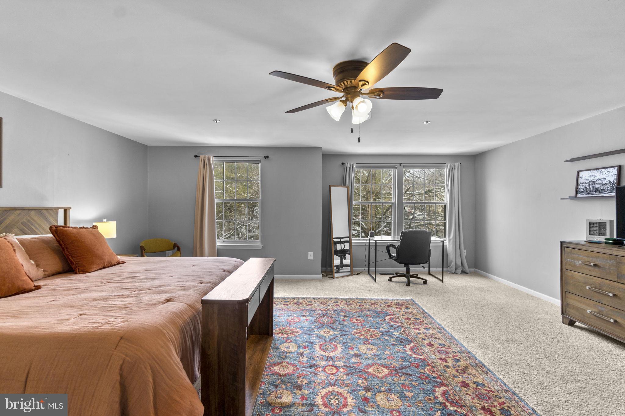 COLUMBIA TOWN CENTER - Residential