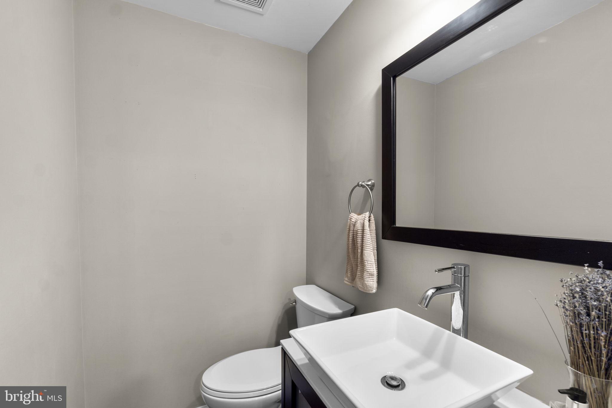 COLUMBIA TOWN CENTER - Residential