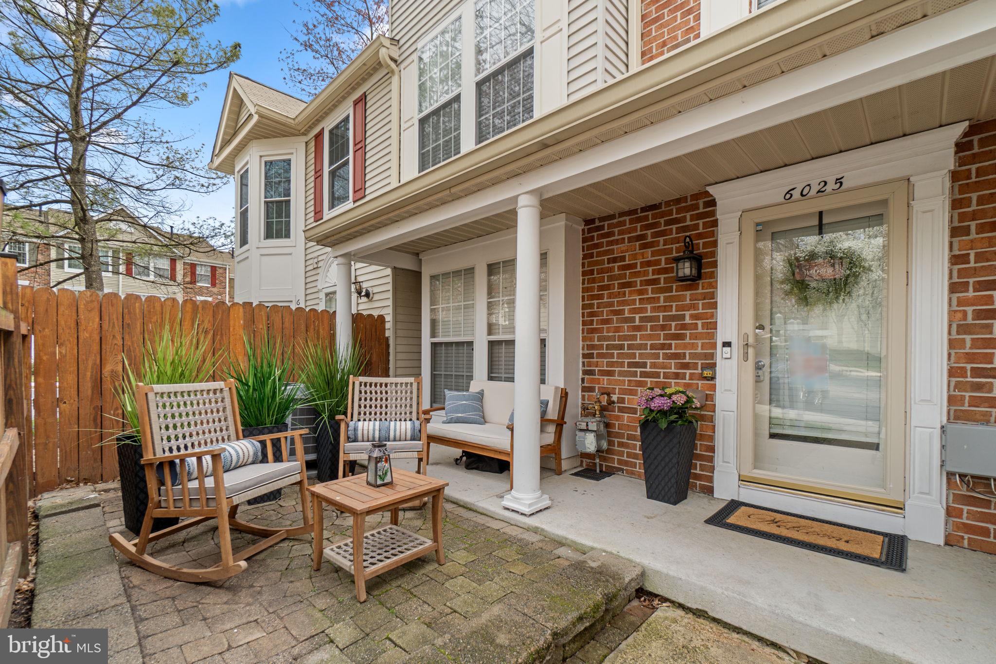 COLUMBIA TOWN CENTER - Residential