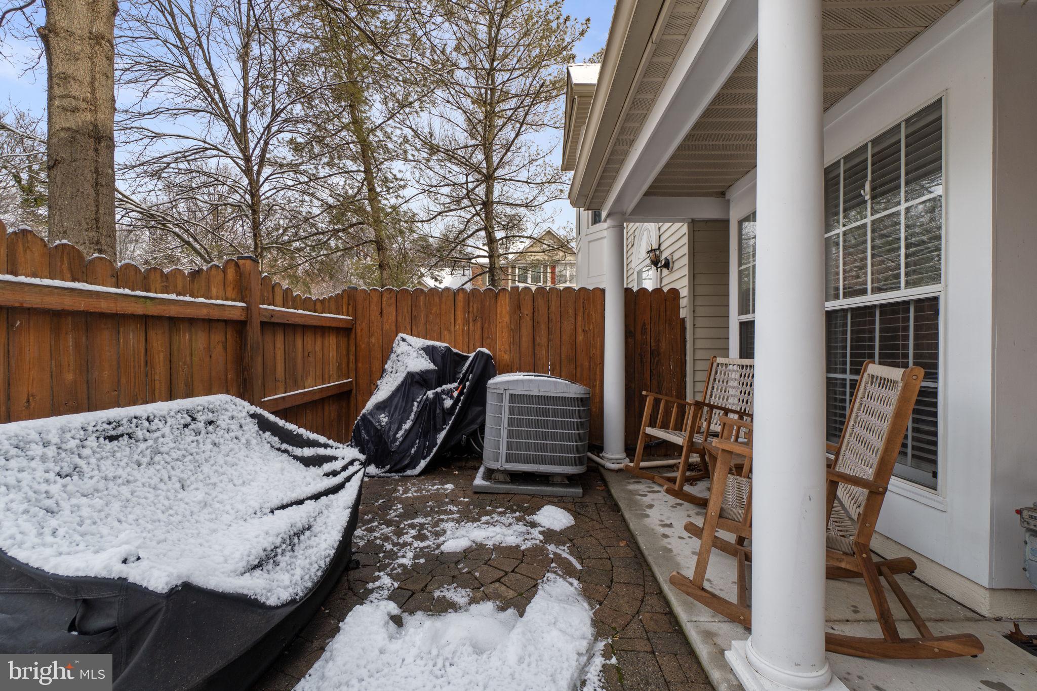 COLUMBIA TOWN CENTER - Residential