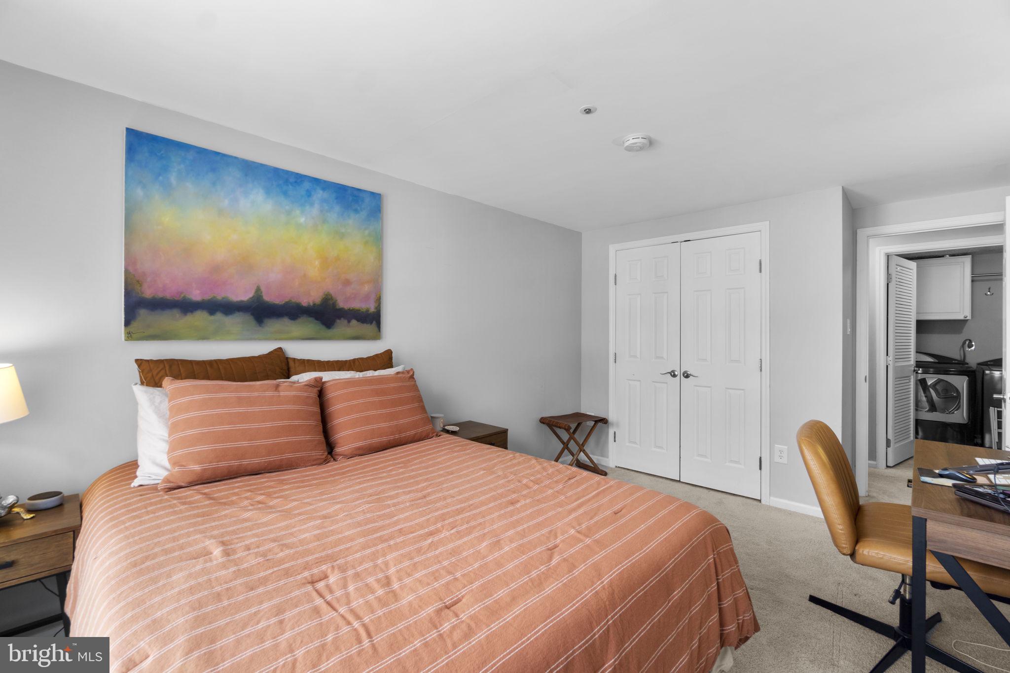 COLUMBIA TOWN CENTER - Residential