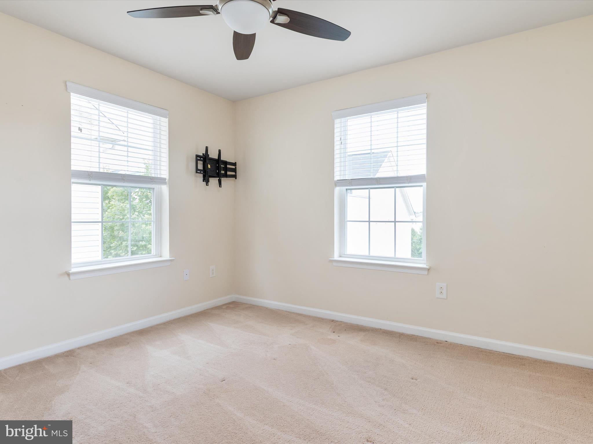 TANYARD SPRINGS - Residential