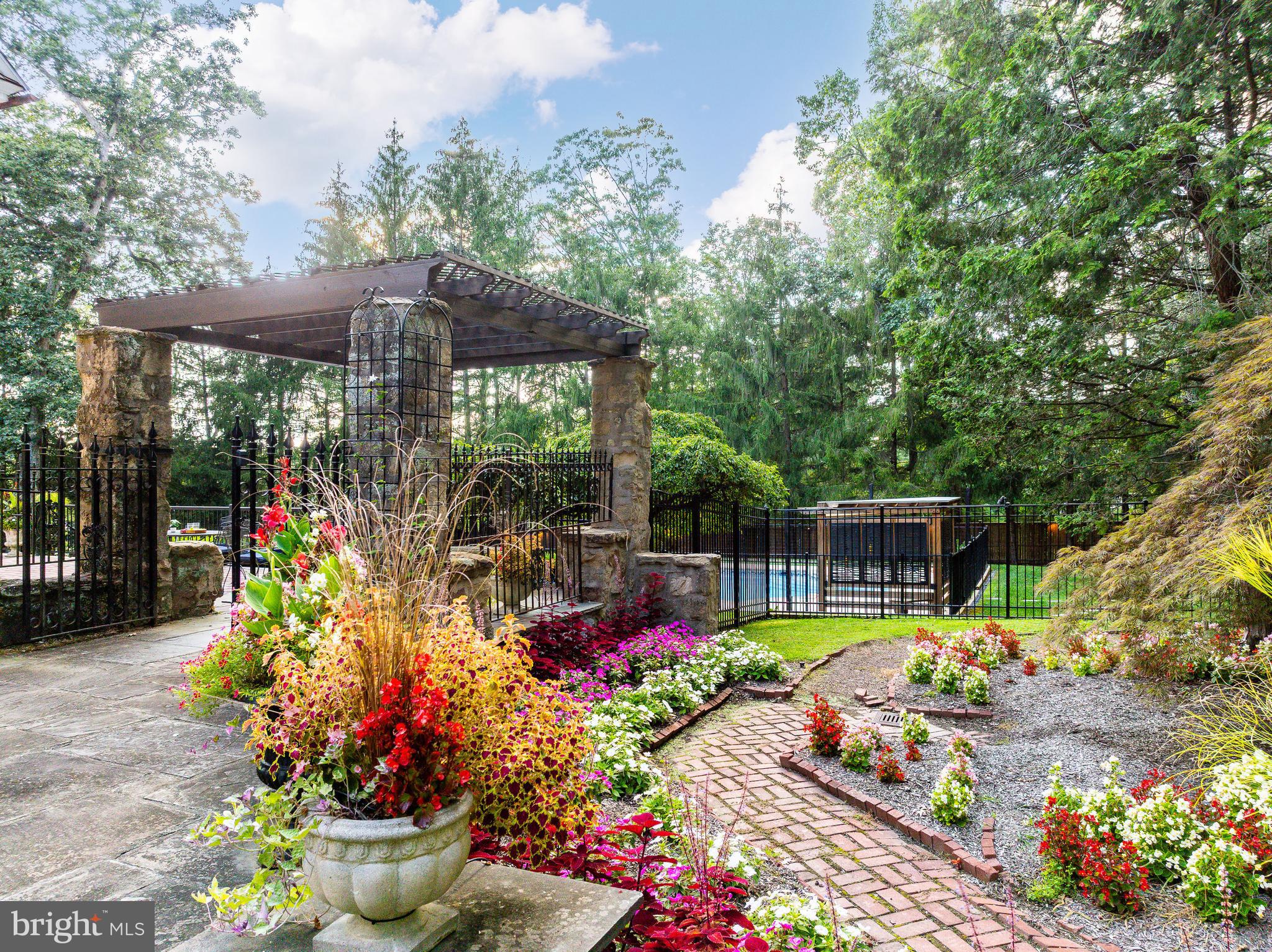 GWYNEDD VALLEY - Residential