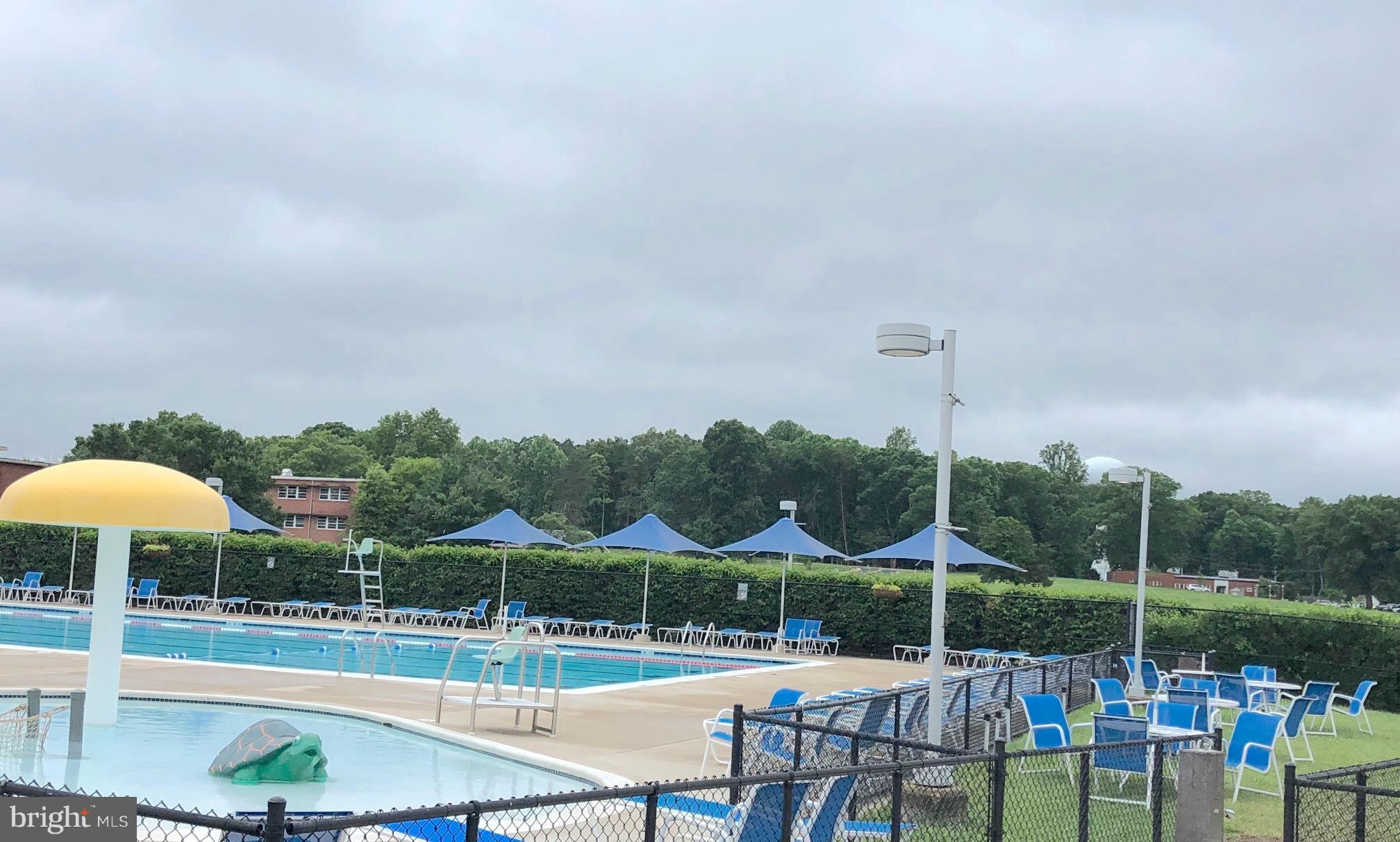 VINT HILL - Residential