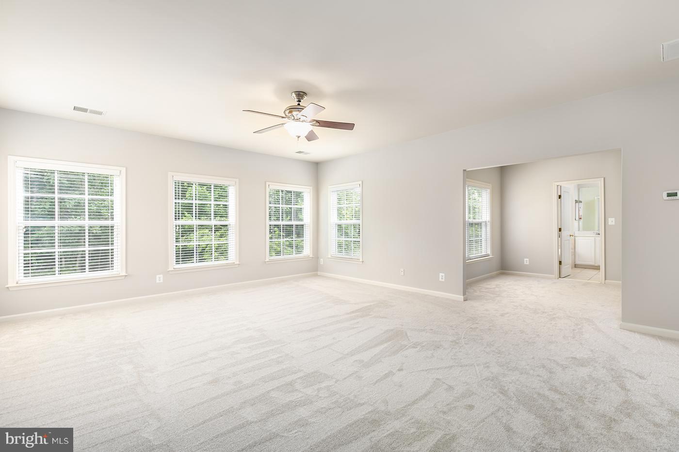 VINT HILL - Residential