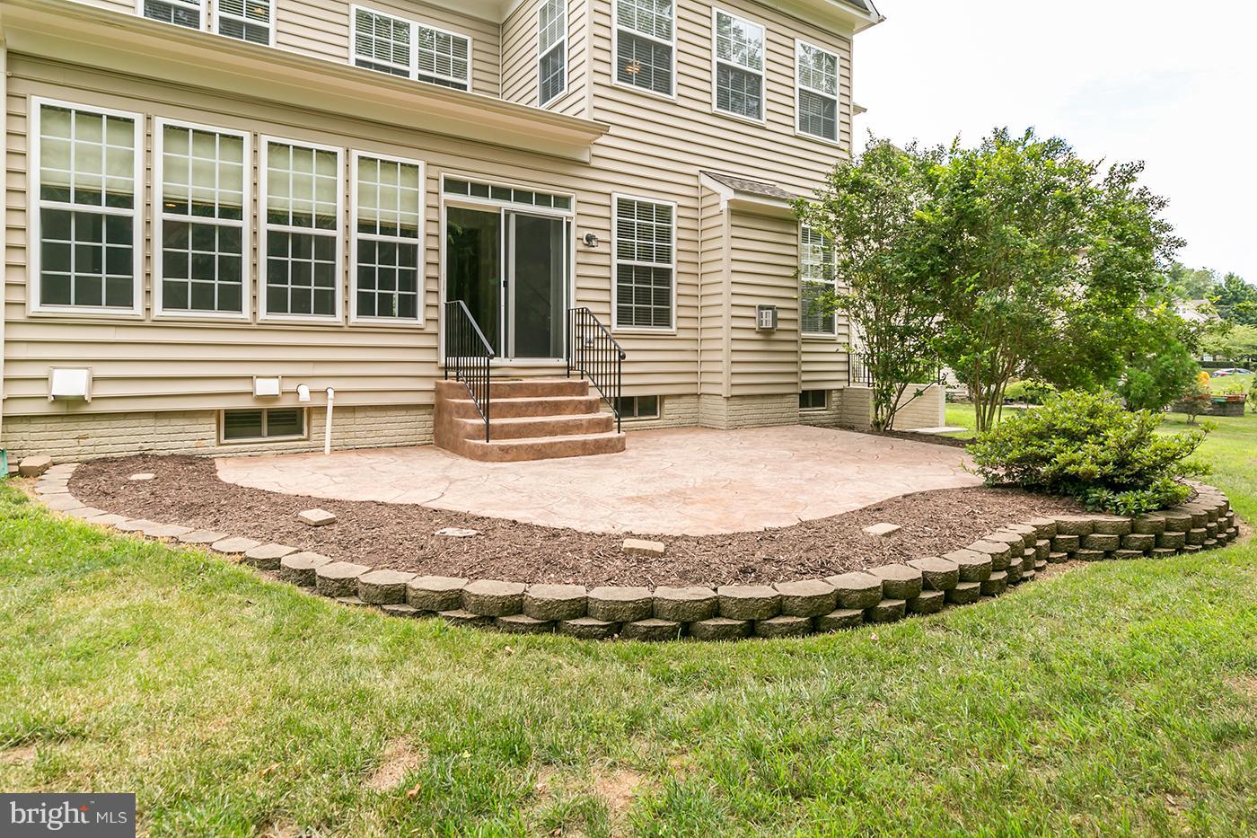 VINT HILL - Residential