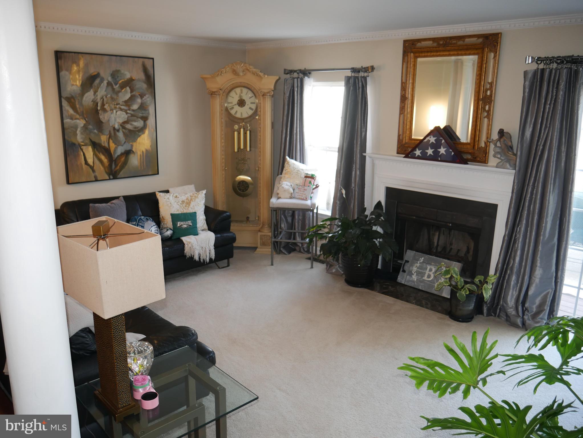 COURTS AT STAFFORD - Residential Lease