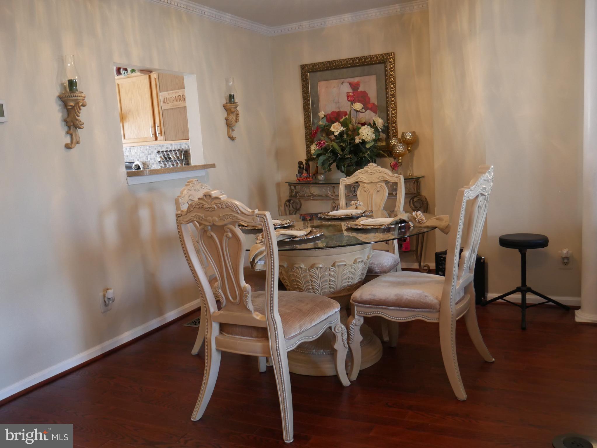 COURTS AT STAFFORD - Residential Lease