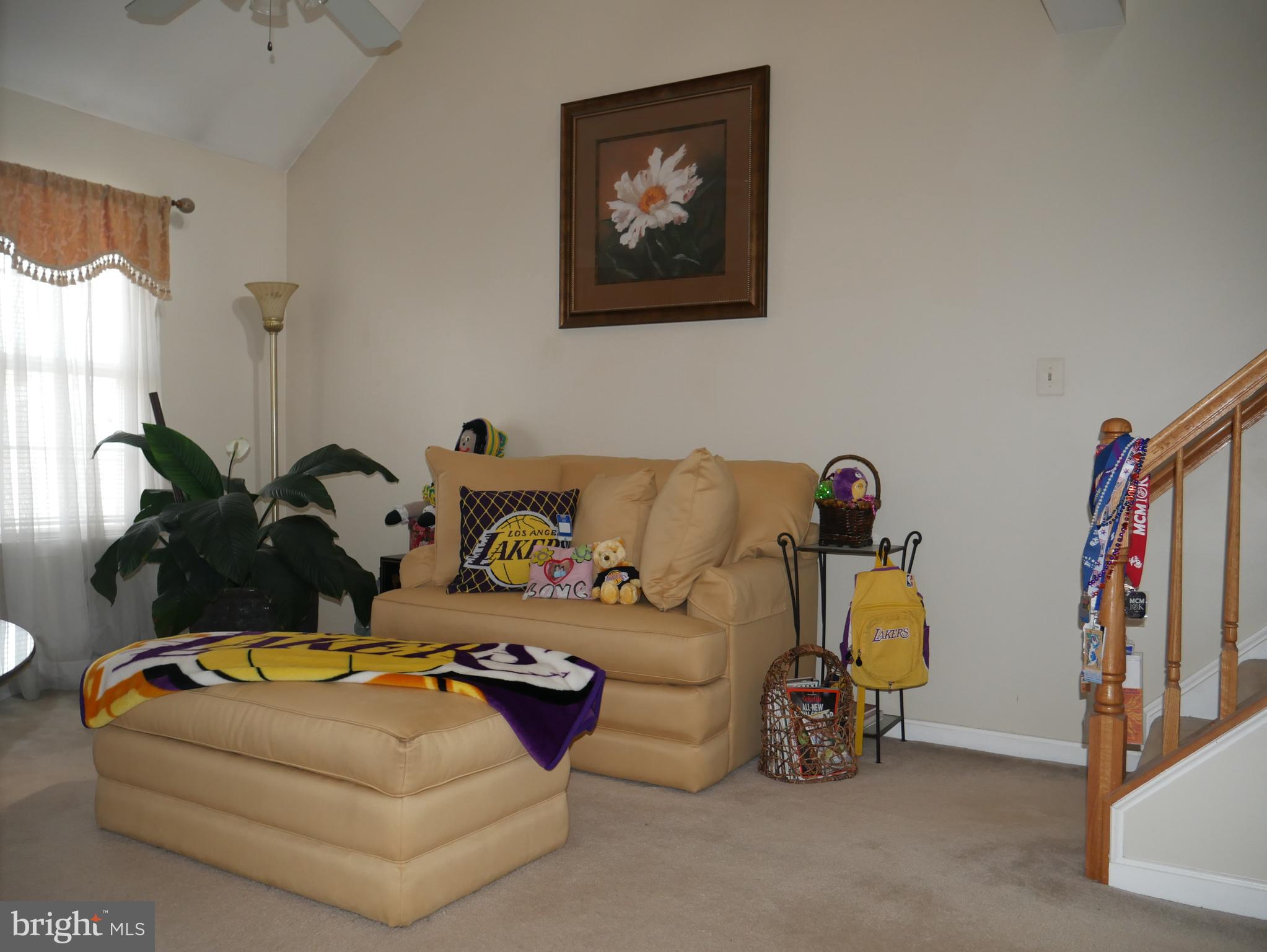 COURTS AT STAFFORD - Residential Lease