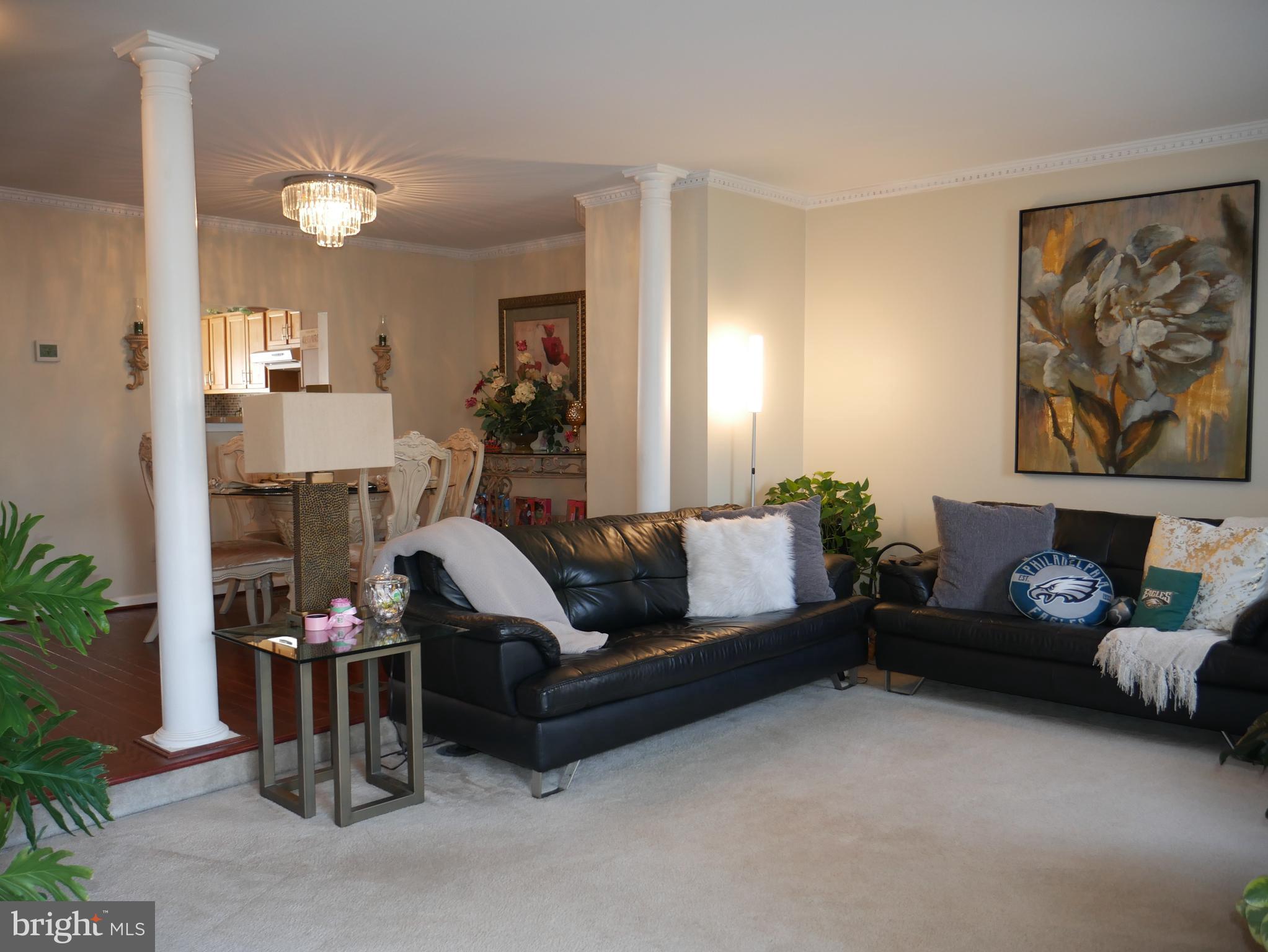 COURTS AT STAFFORD - Residential Lease