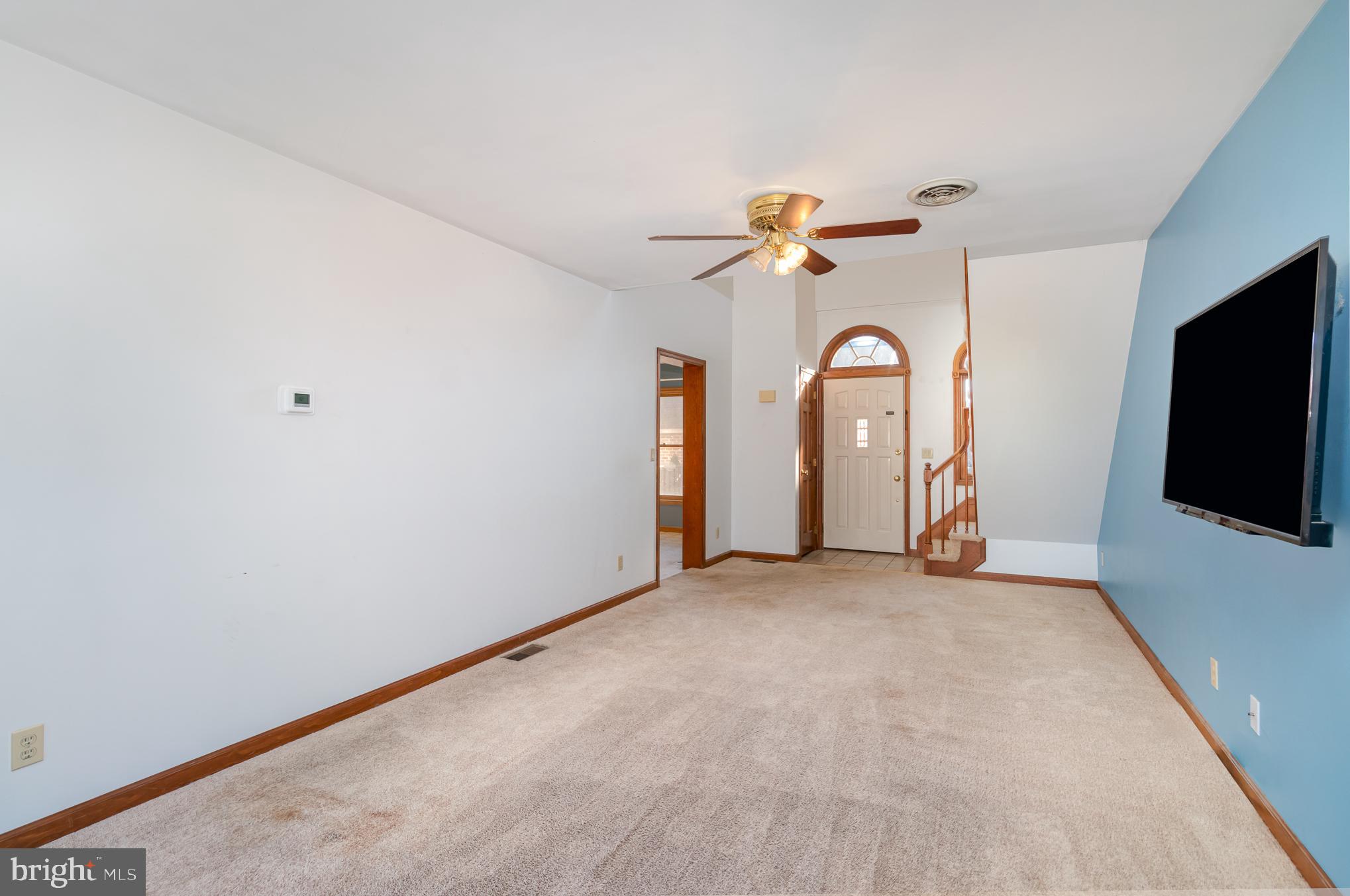 LAUREL HILLS NORTH - Residential