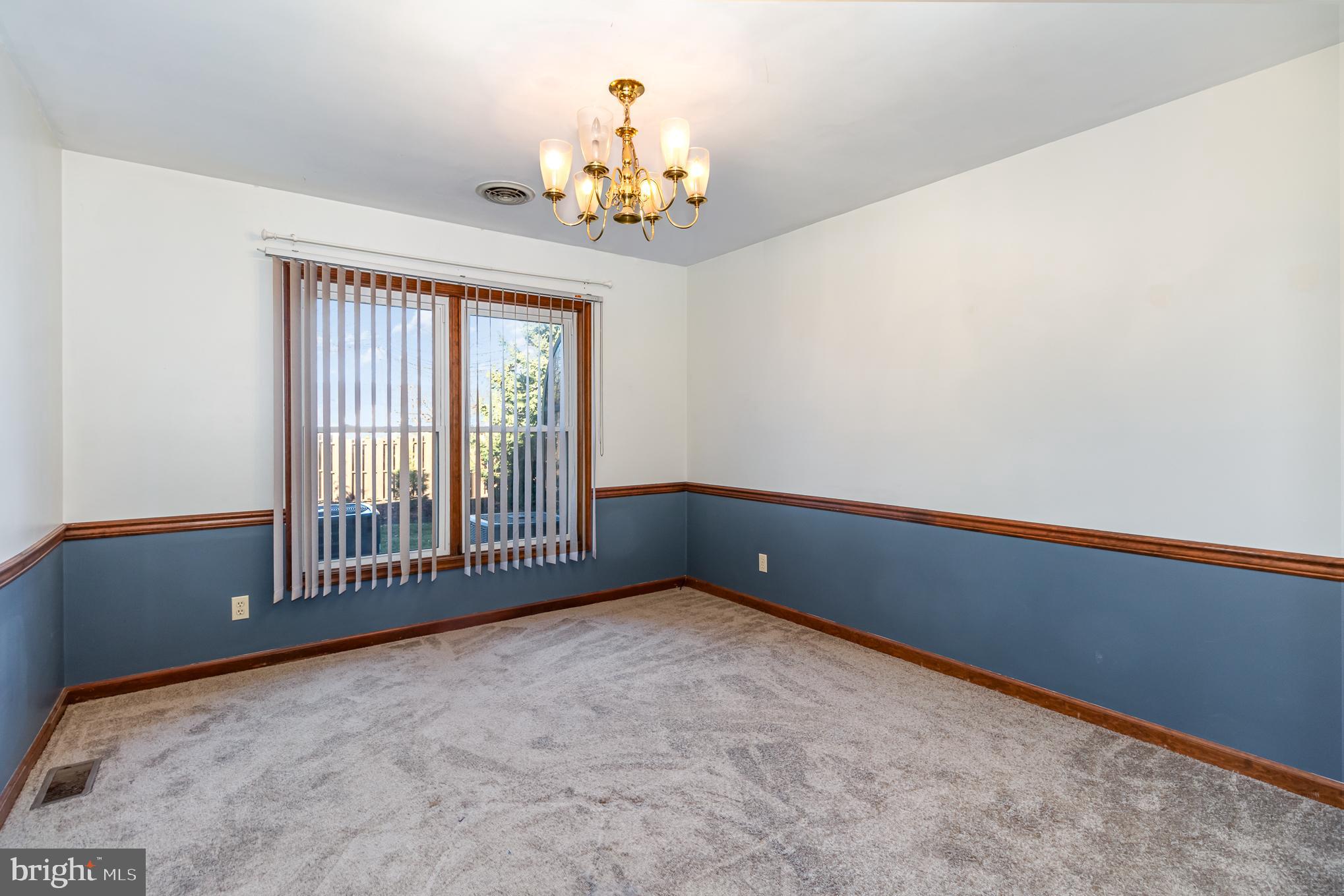 LAUREL HILLS NORTH - Residential